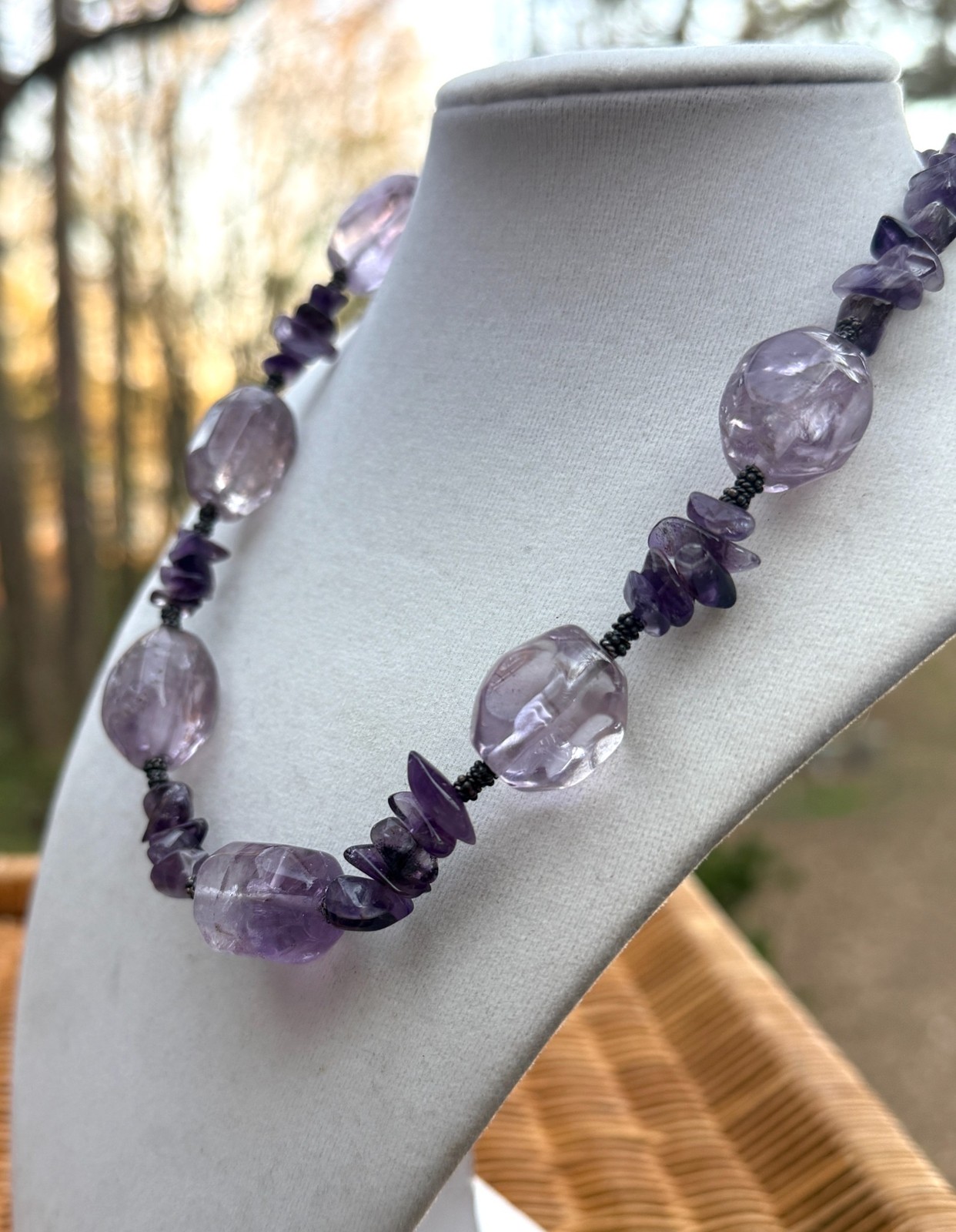 Vtg Genuine Amethyst Chip Crystal Stone Beaded Necklace 17 Inches Boho Purple