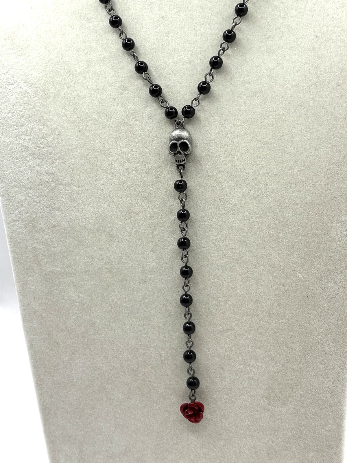 Gothic Black Beaded Y Drop Necklace W/ Pewter Skull & Red Rose