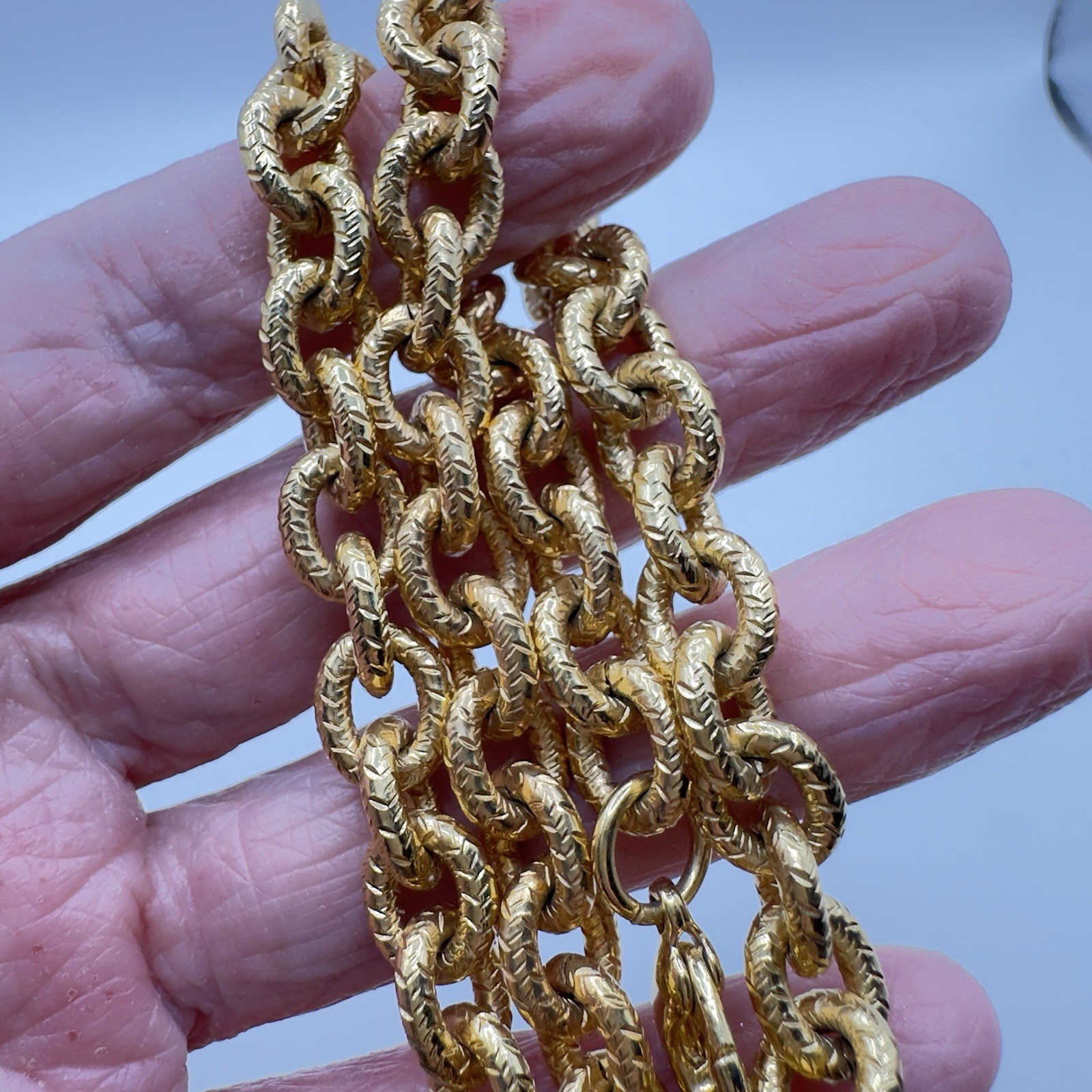 Gold Tone Necklace Textured Rolo Link Chain 16″ Heavy Layering Beautiful Quality