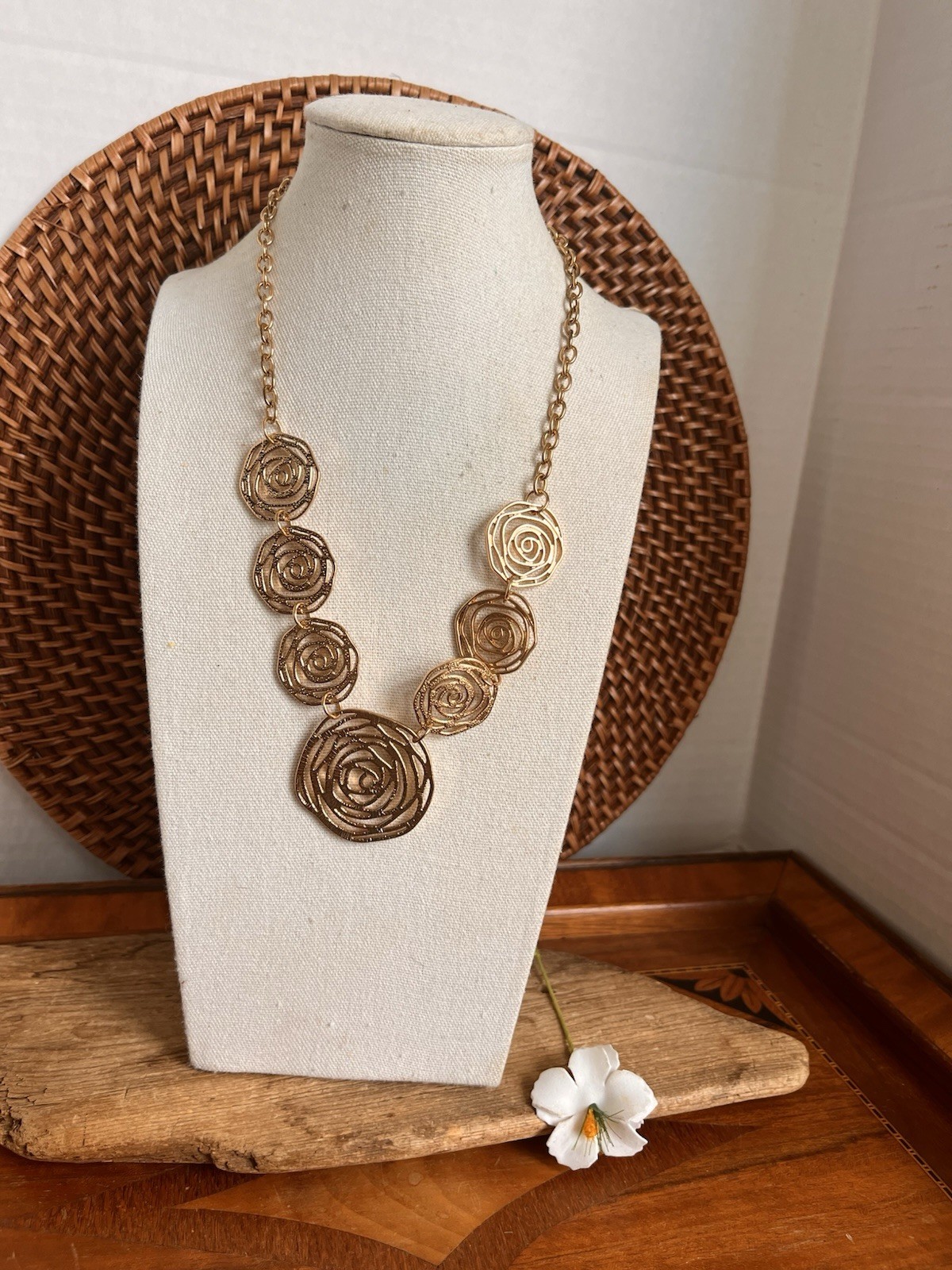 Pure Hope Collection Gold Tone Rose Spiral Statement Necklace 23-27”