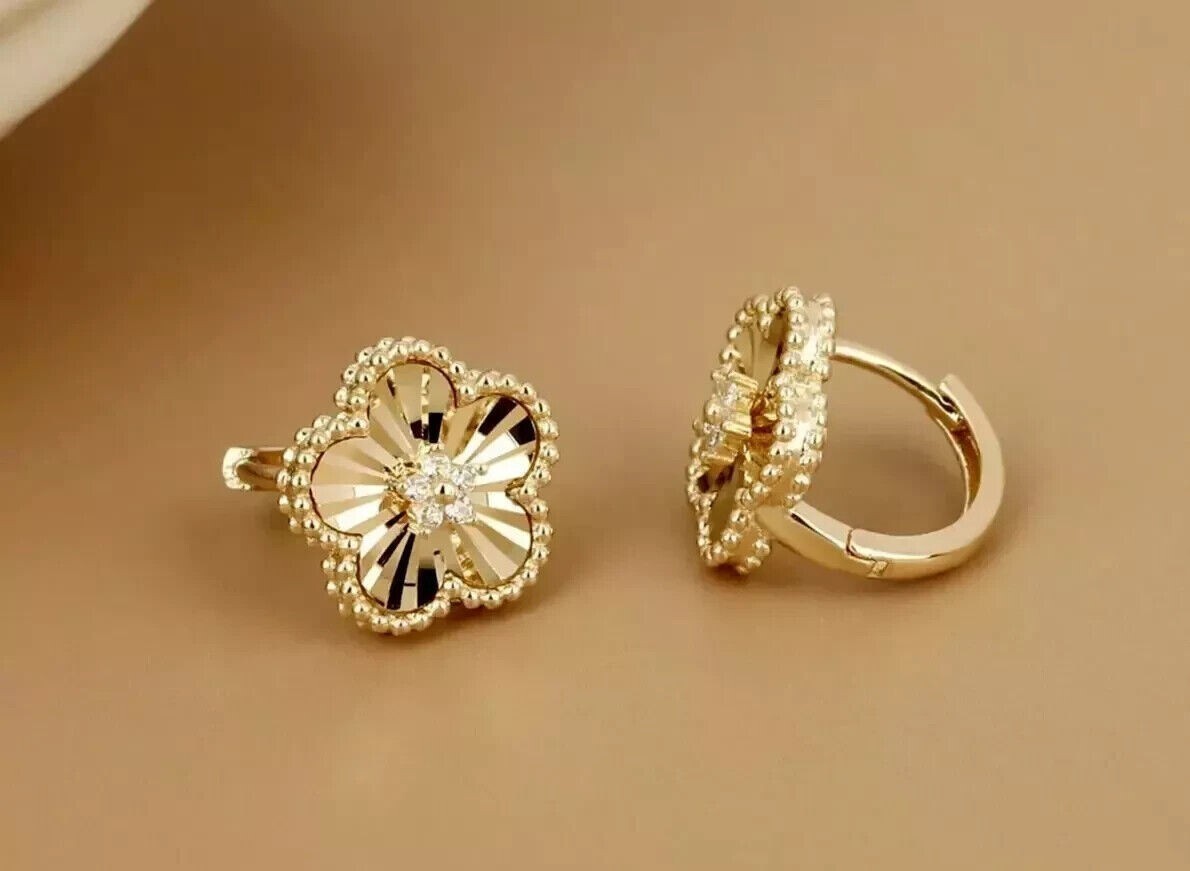 2 Ct Round Cut Simulated Diamond Women’s Hoop Earrings In 14K Yellow Gold Plated