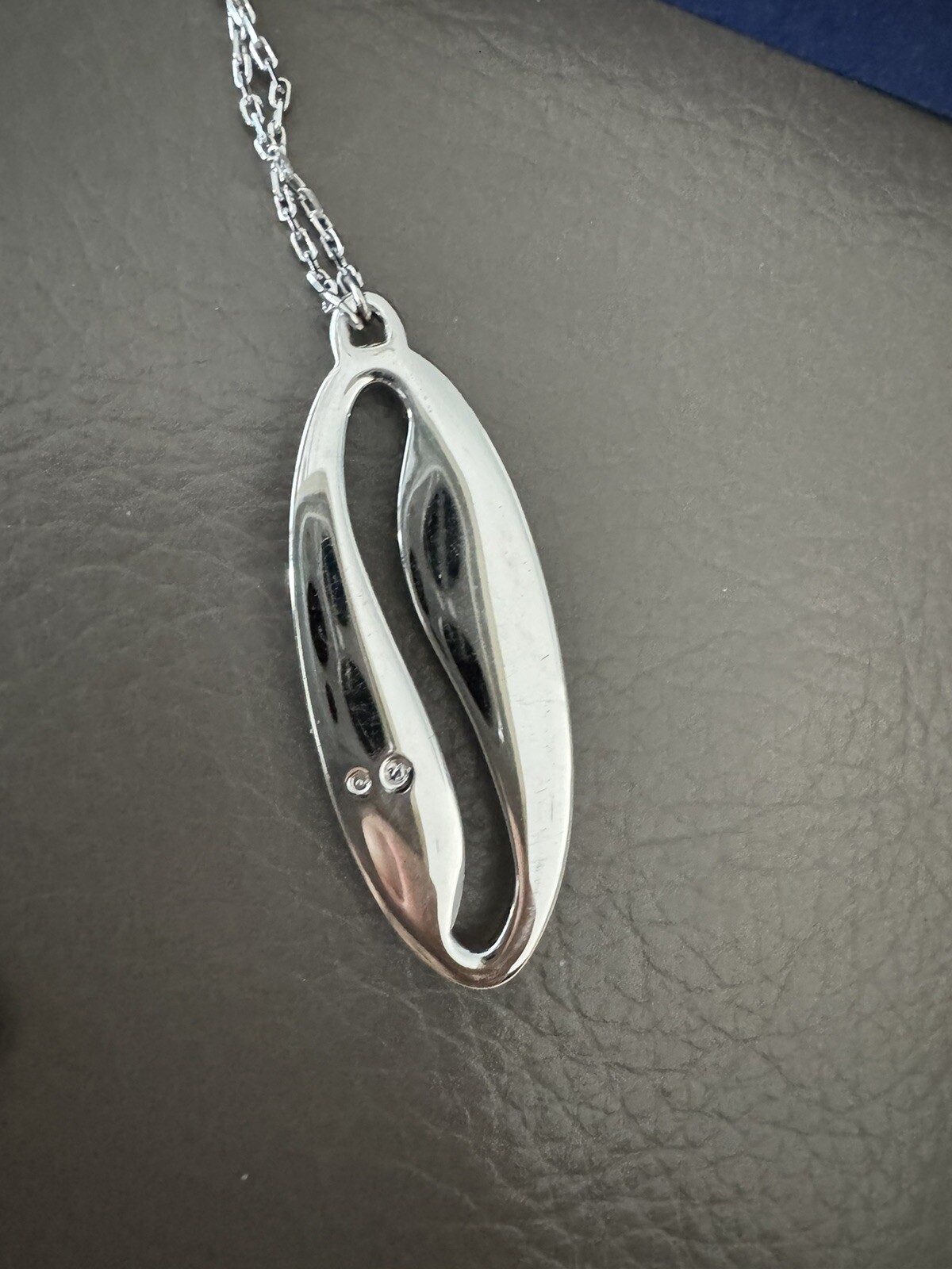 SWAROVSKI SWAN genuine Austrian 35mm crystal in pendant 21″ silver chain