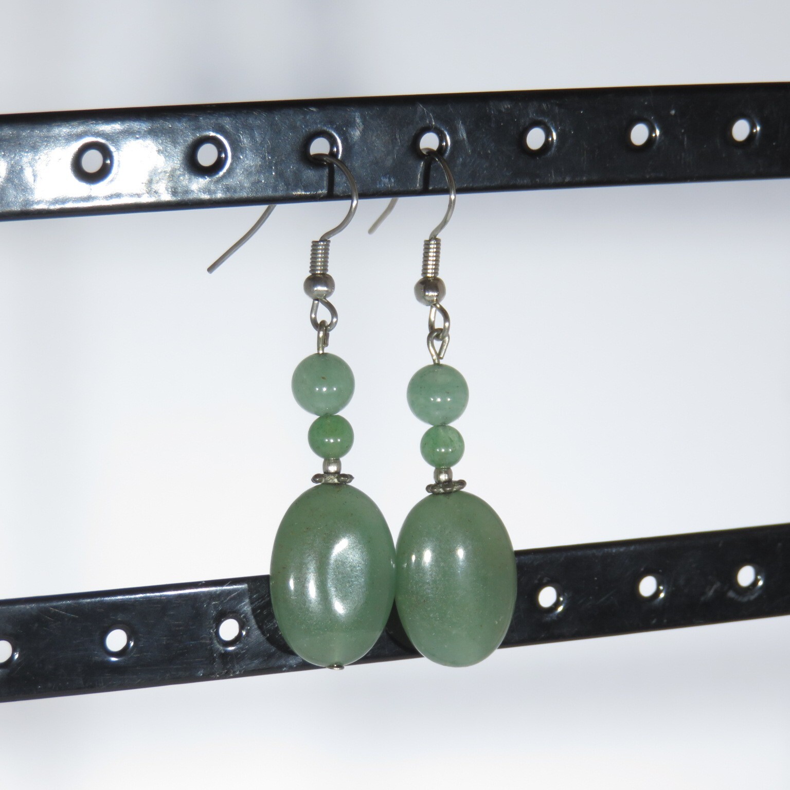 STUNNING GREEN AVENTURINE DROP/DANGLE EARRINGS