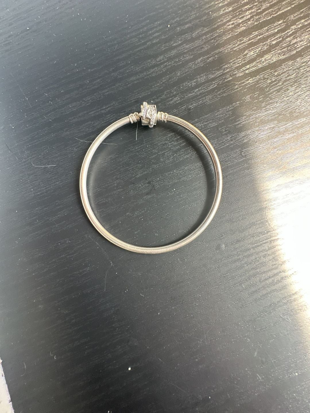 Pandora Moments Sparkling Shooting Star Clasp Bangle Bracelet