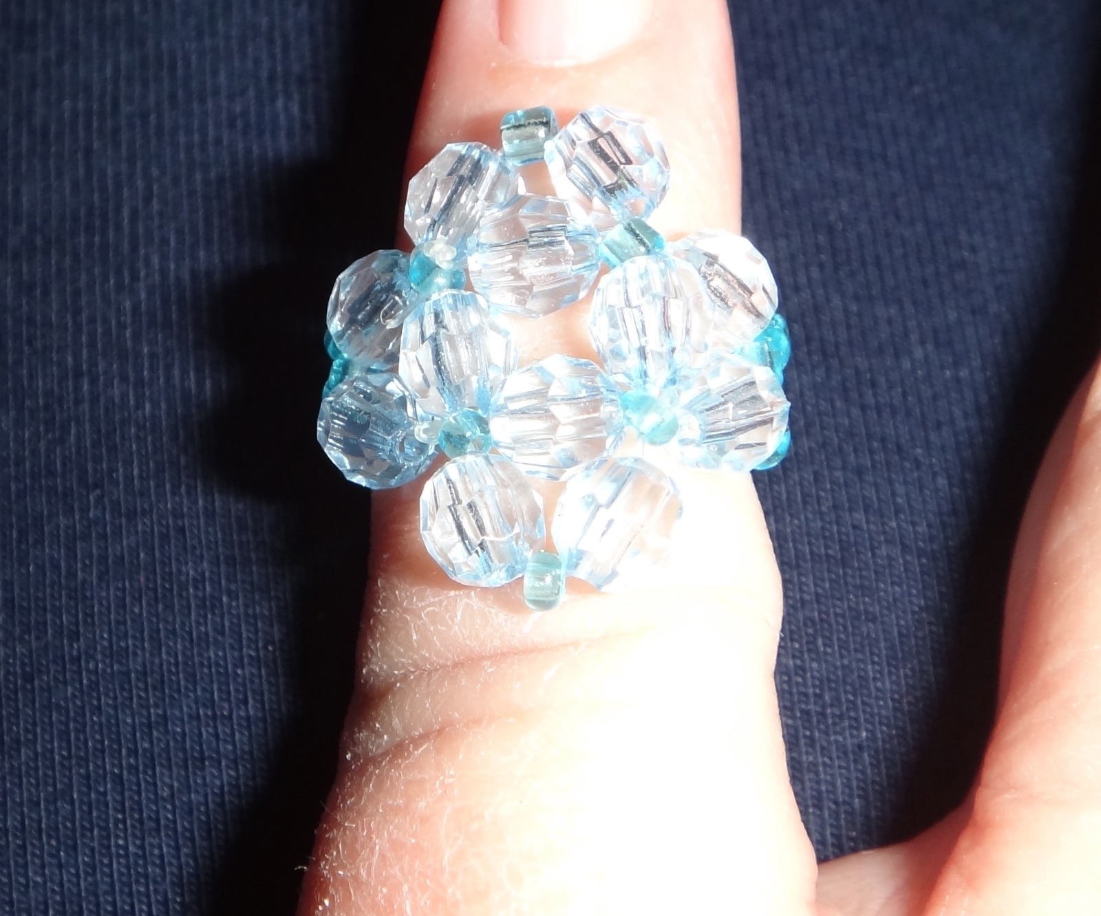 9 size 7 Clear & Blue Children’s Birthday Party Favors Plastic Beaded Rings