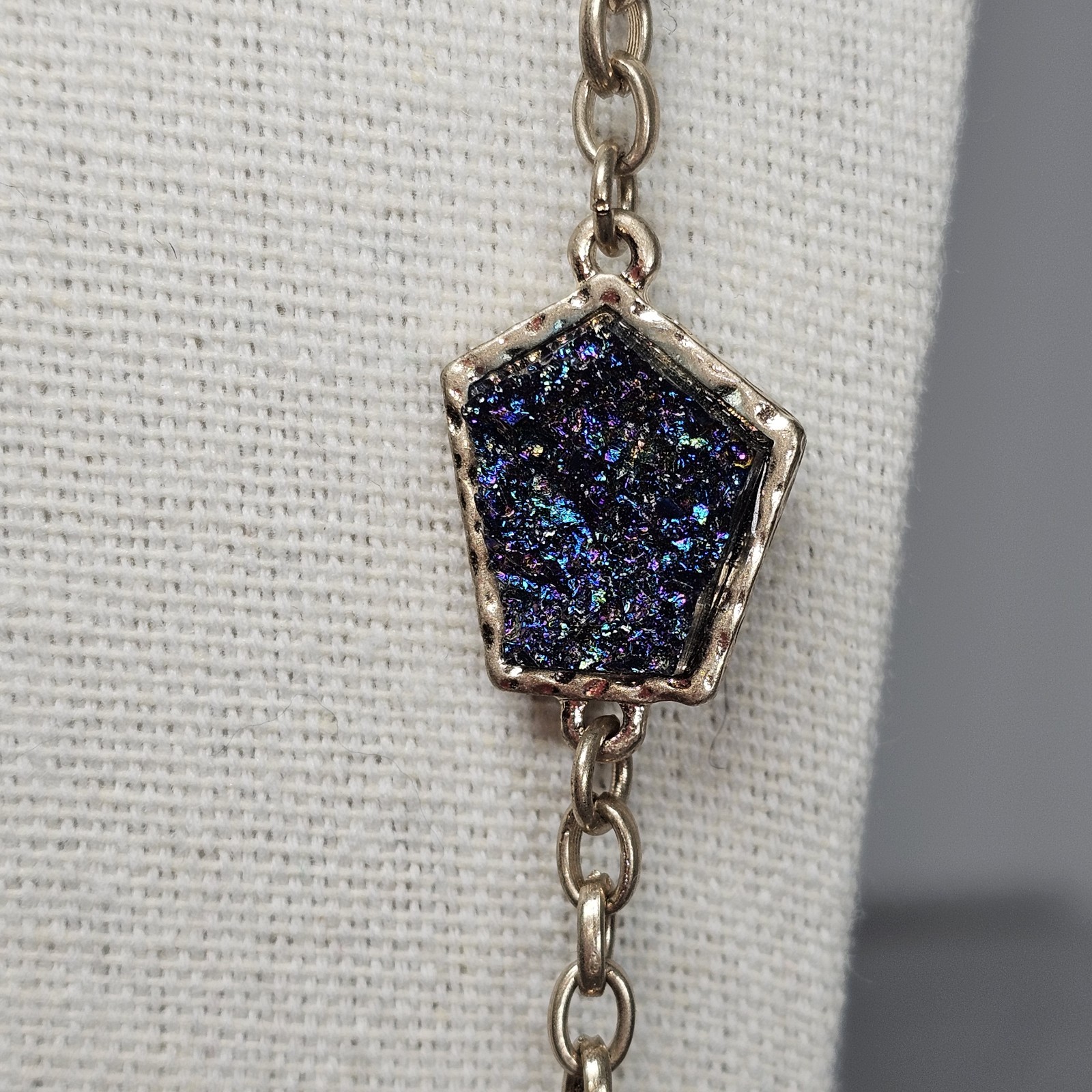 Charming Charlie BLUE DRUZY STONE NECKLACE 34″ Long Gold Tone MATCHING EARRINGS