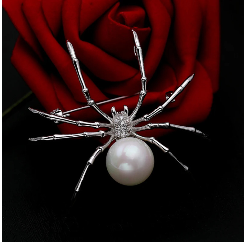 Vintage Rhinestone Spider Brooch Silver Pearl Pin Insect Bug Jewelry Summer Gift