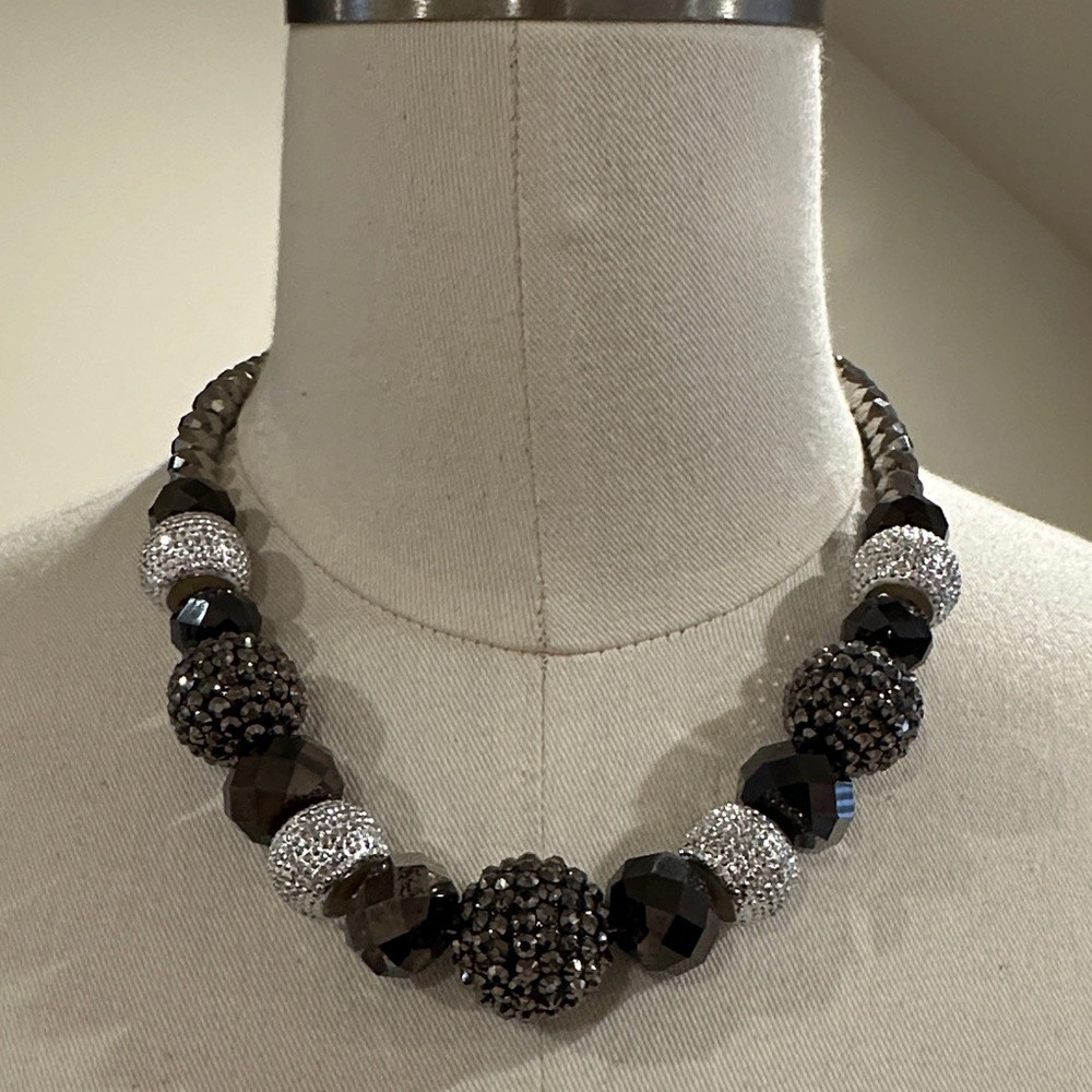 Elegant Black and Silver Sparkly Beaded Necklace