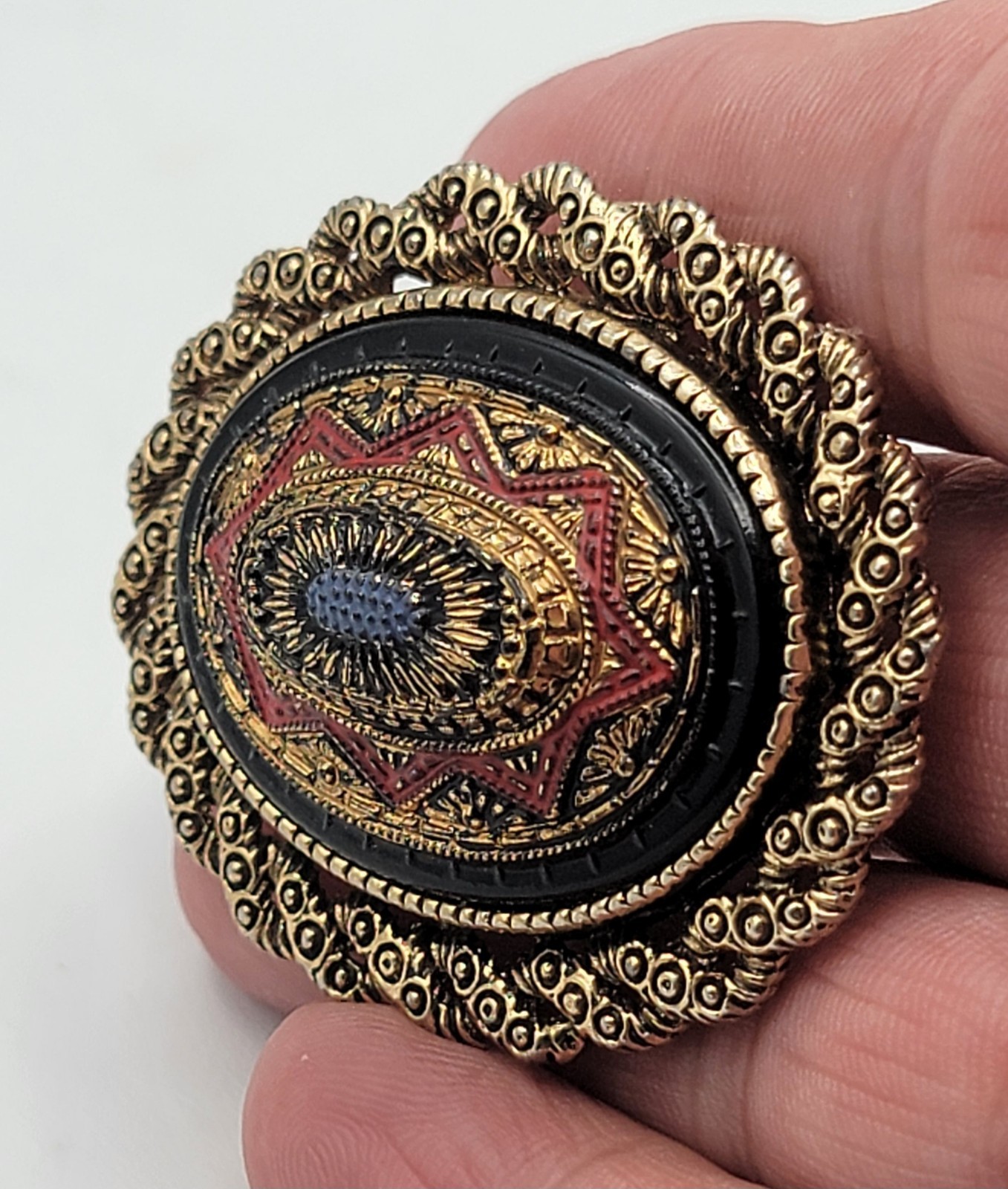 Sarah Coventry Brooch/ OR Pendant Gold Tone Red Black Enamel Oval Dome Detailed