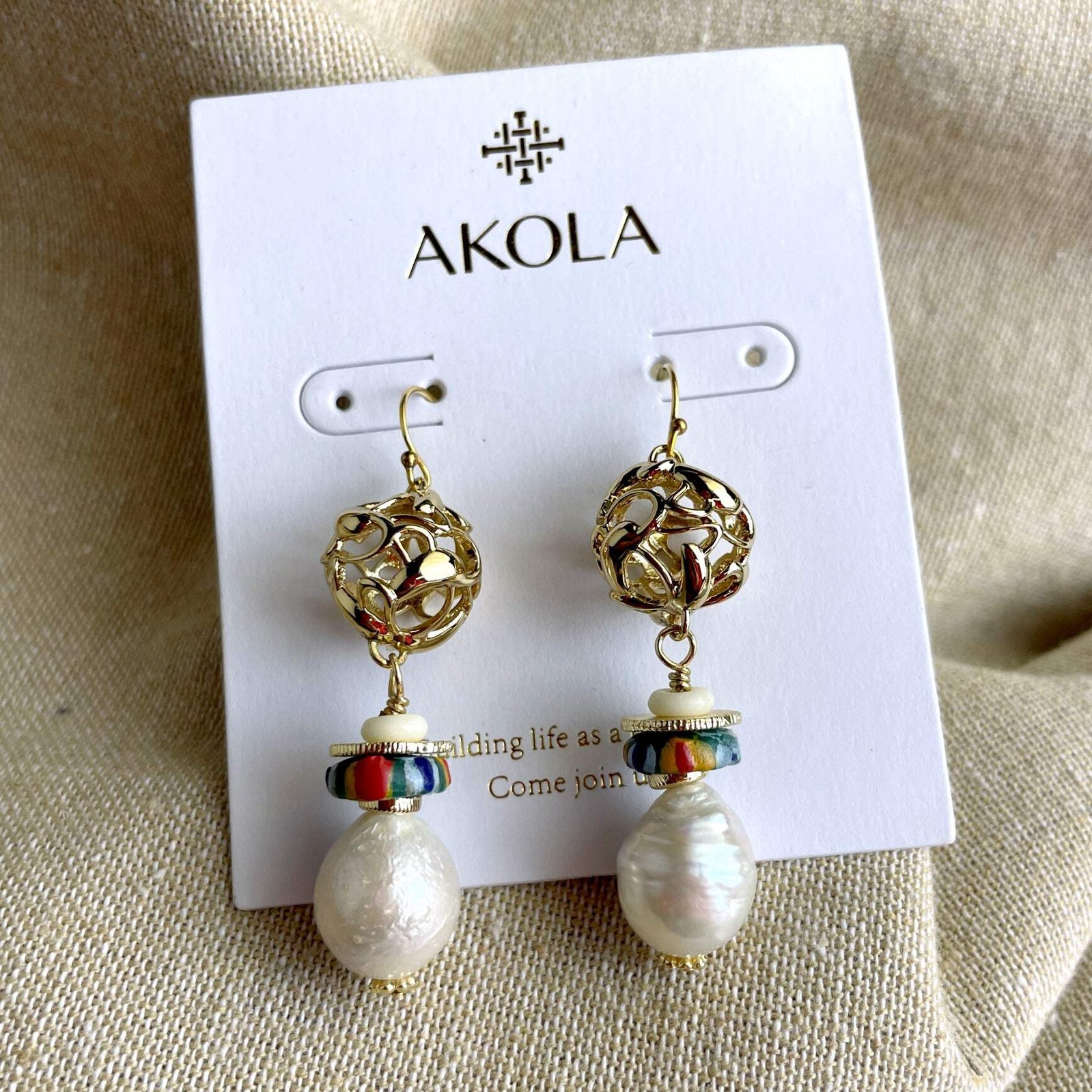 Akola bohemian pearl drop pierced earrings – new – fair trade