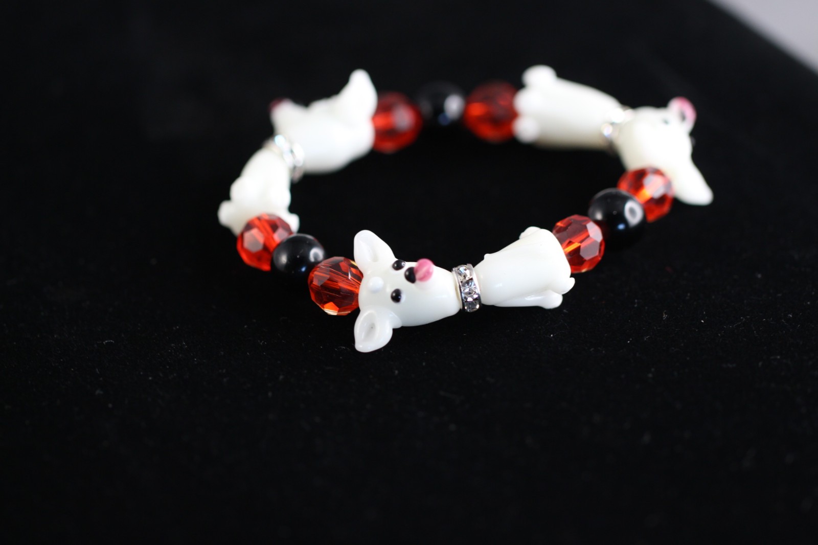 Dog Lampwork Bracelet 6.5″ inch Elastic Glass Beads Red Crystal Black Onyx