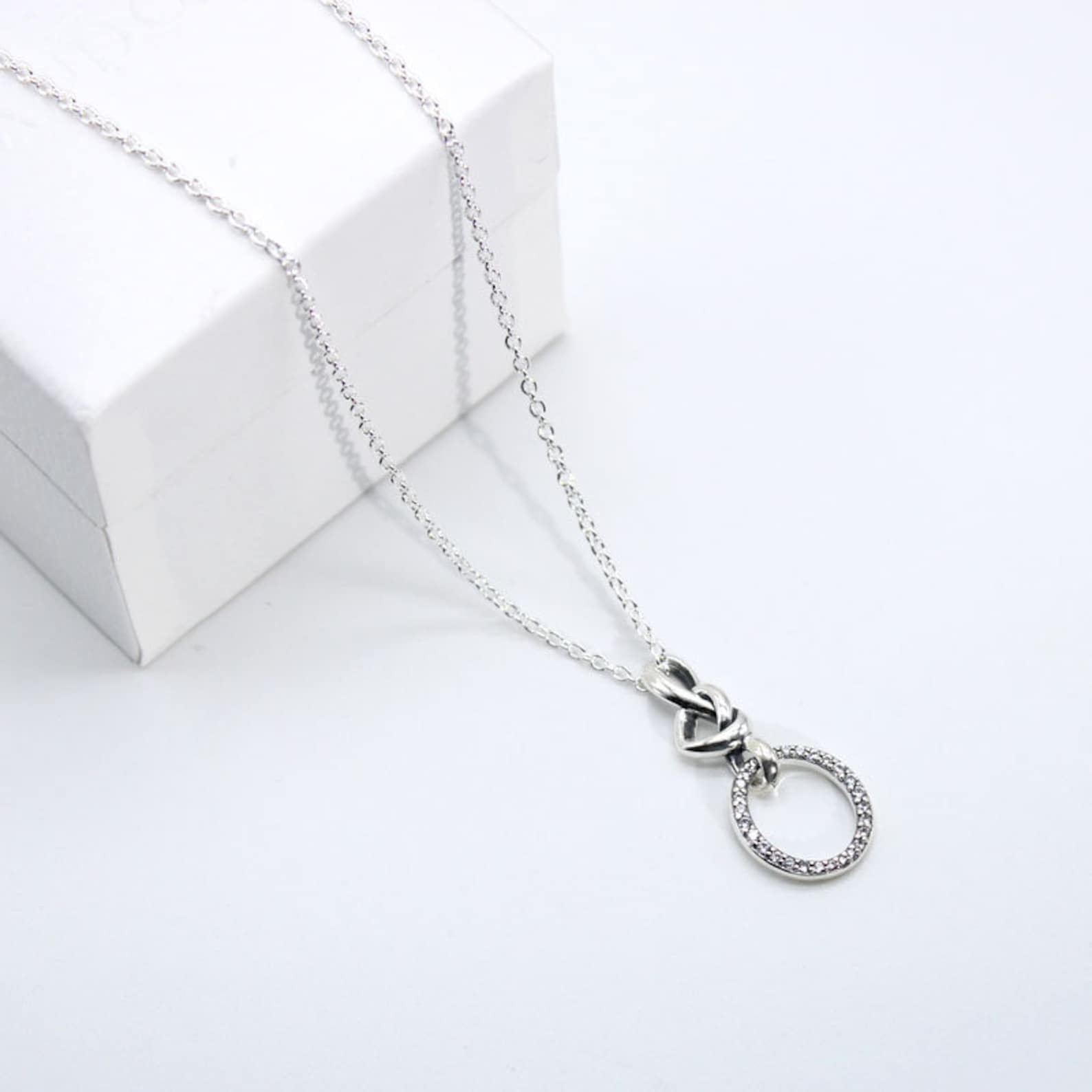 NIB PANDORA Knotted Heart Pendant 925 Silver Necklace 23.6″ Valentine’s Day Gift