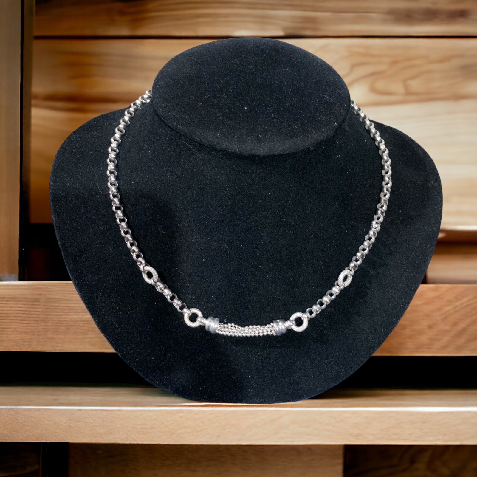 Sterling Silver 925 Necklace 17” With Roll Links 23 Grams