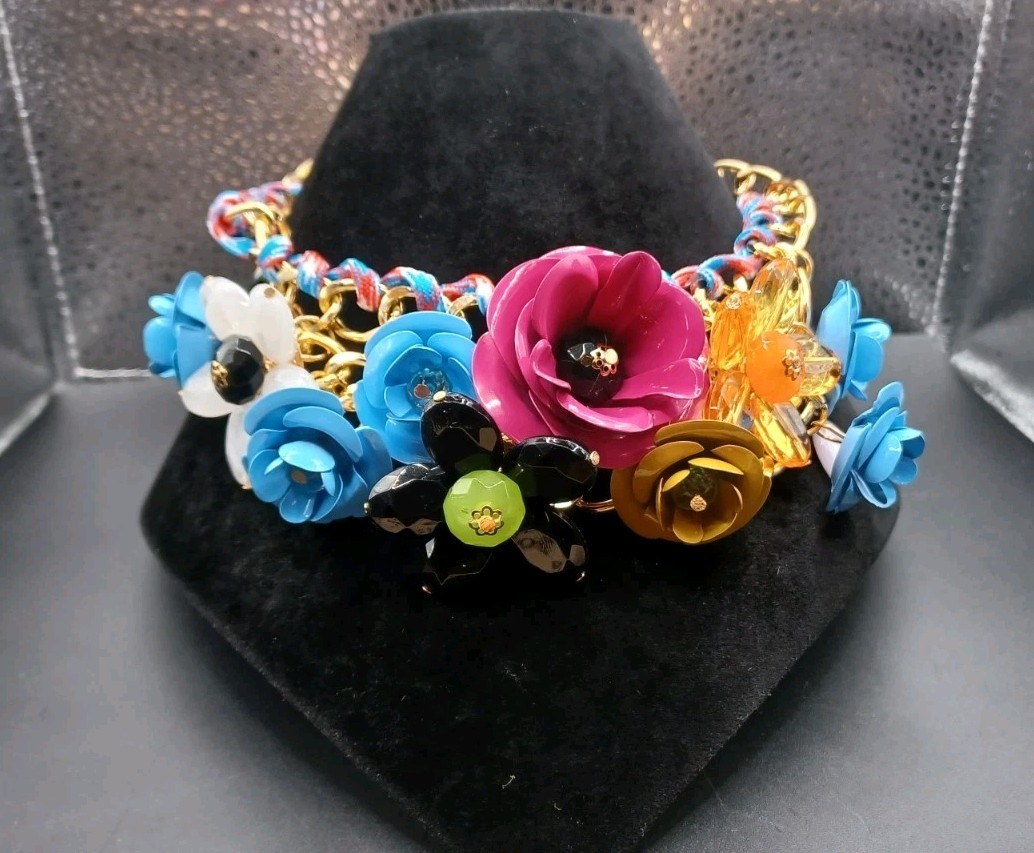 New Marked Betsey Johnson Plastic Bead Metal Pink Blue Flower Necklace