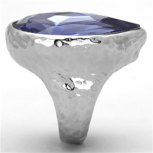 TK1426 – High polished (no plating) Stainless Steel Ring with Top Grade Crystal