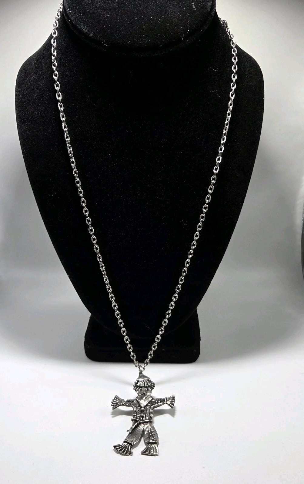 Unmarked Silver Tone Cute Scarecrow Necklace Fall Halloween ~23″ & ~2″ Pendant