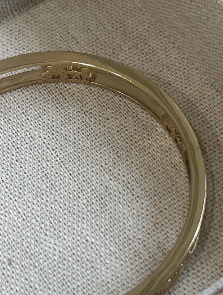 Coach Horse And Carriage Cut-Out Bangle Bracelet Gold Tone