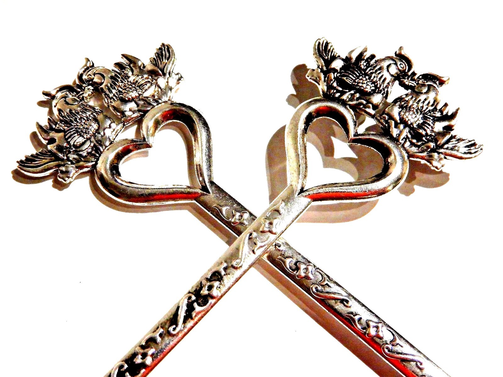 SILVER LOVE BIRDS HAIR STICKS Kanzashi bun pins valentine heart Gothic 1 PAIR G6