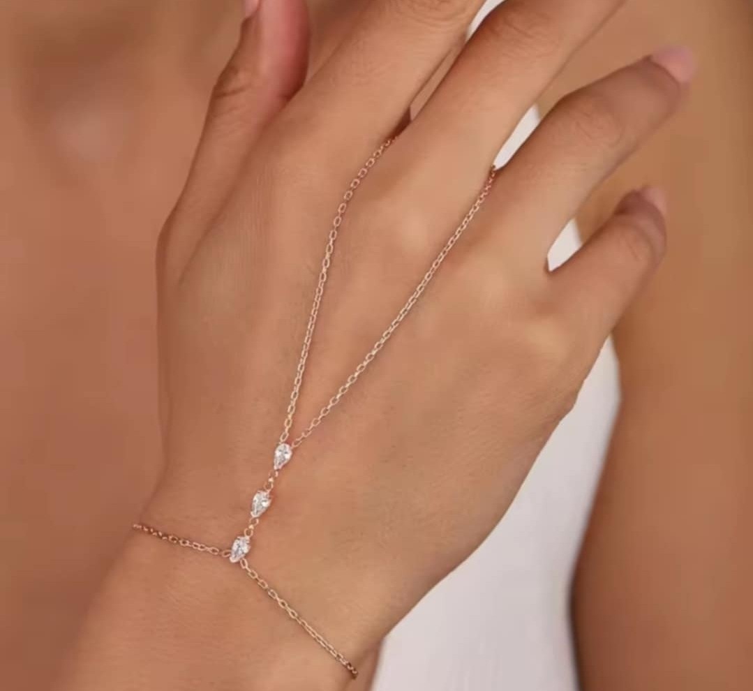 Sexy Boho Zircon 3 water drop Ring and bracelet universal size Silver Color