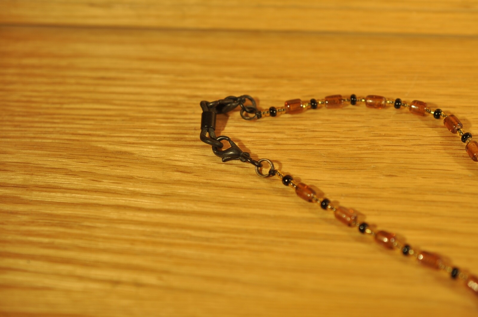 Beautiful Casual Amber Black Beaded Necklace 26 Inches Hook Eye Closure Fashion