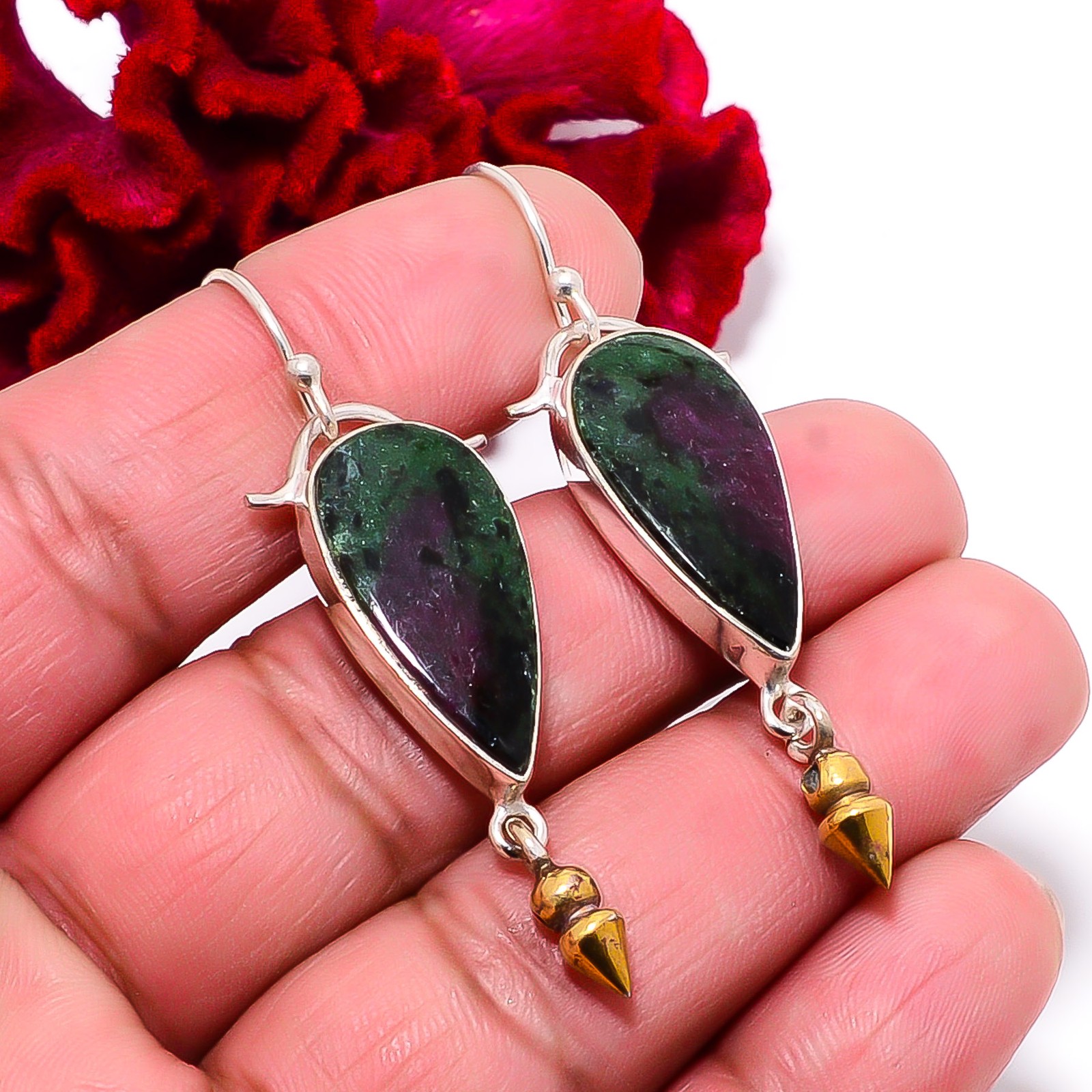 Ruby With Zoisite – Tanzania 925 Silver Two Tone Arrow Head Earring 2.18″ E94916