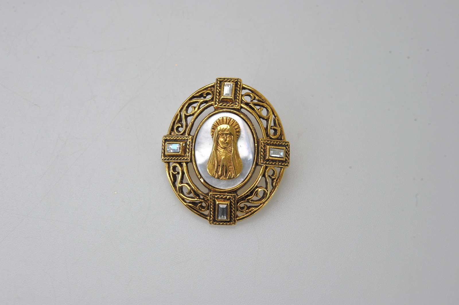 Brooch Mary Vatican Library Collection Gold tone rhinestone signed SA25