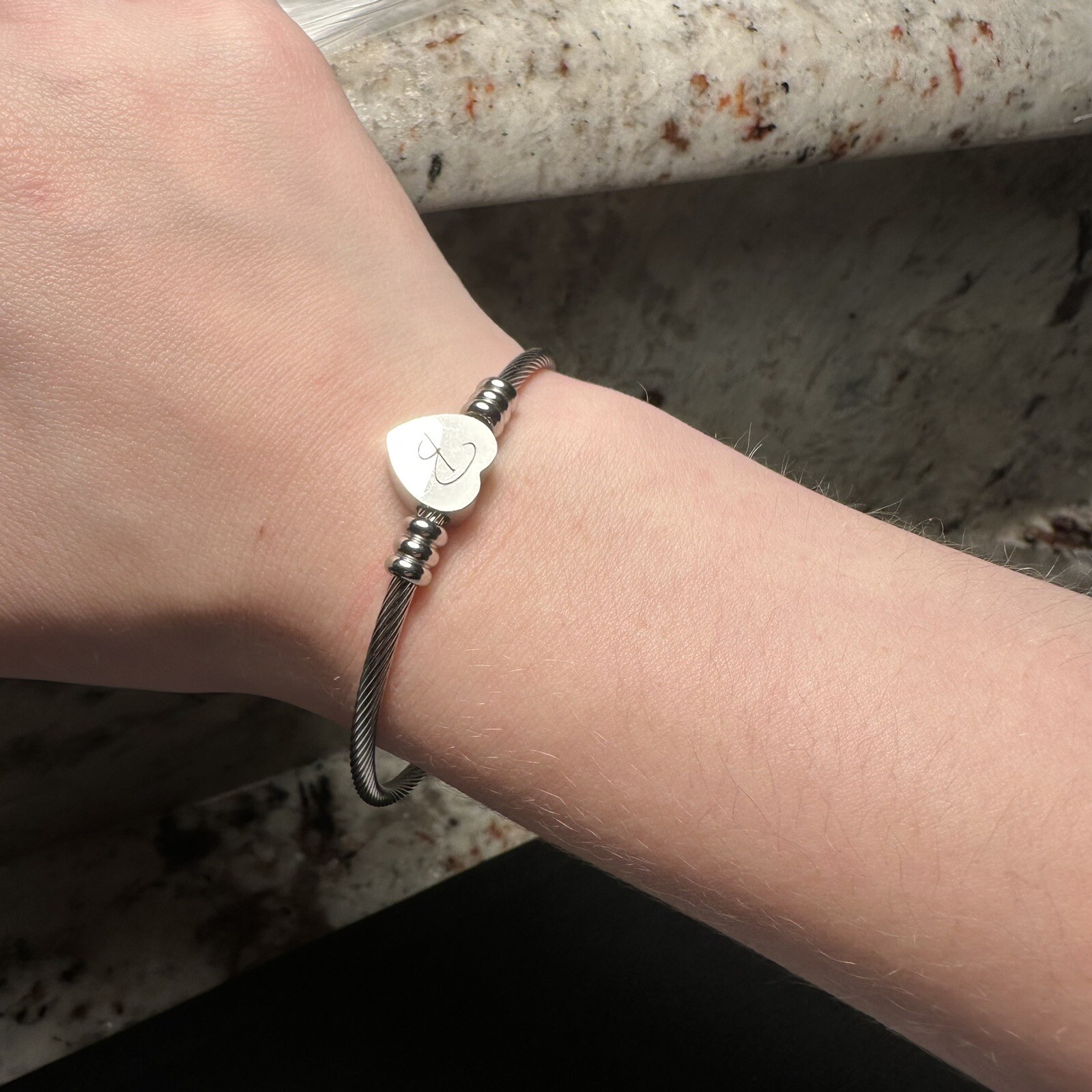 Women’s Silver Tone Cable Bangle Bracelet 7 1/4 Inch Letter / Initial B Heart