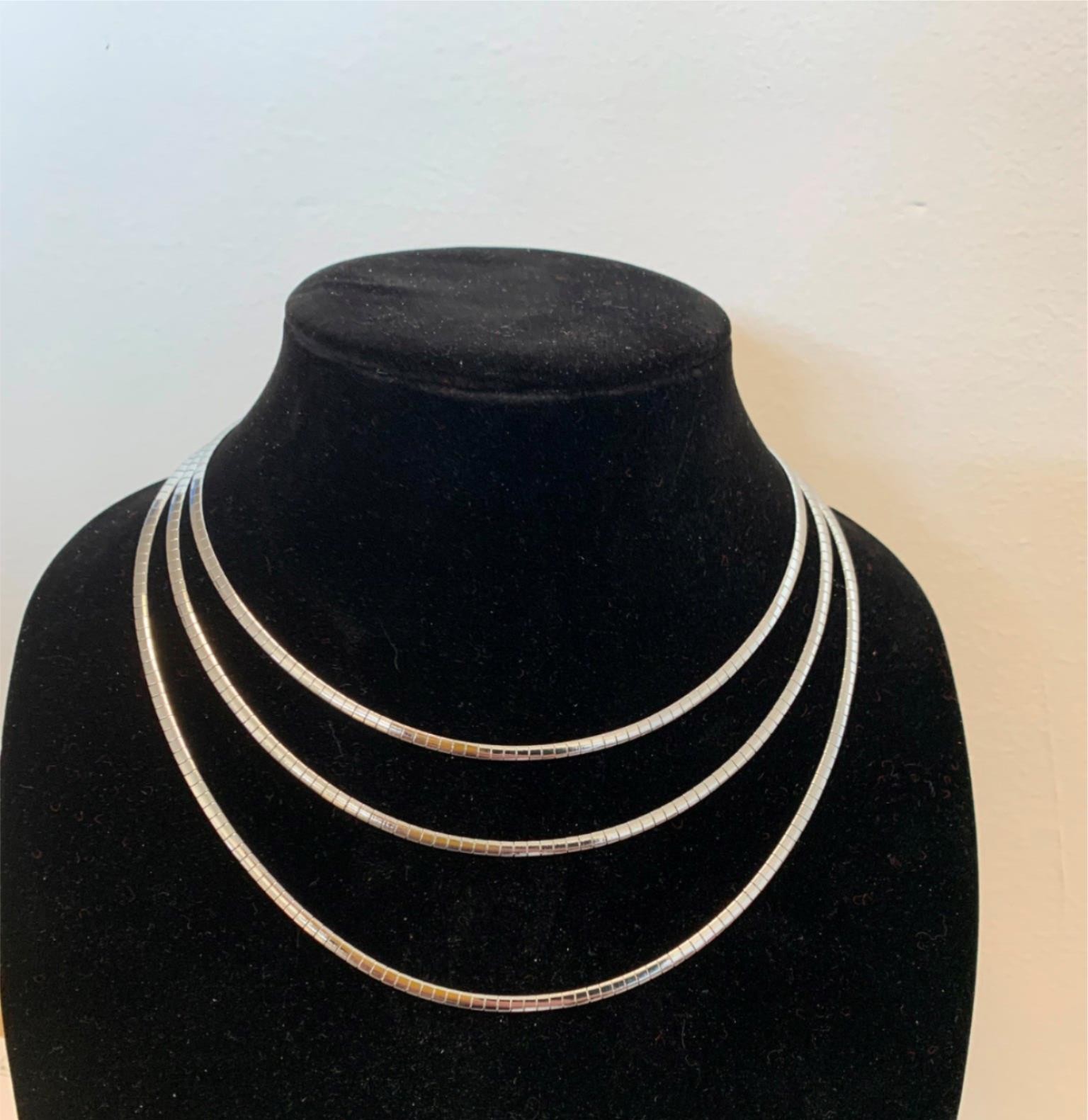 16″-20″ 3MM STAINLESS STEEL SILVER DOMED OMEGA WITH LOBSTER CLAW CLASP
