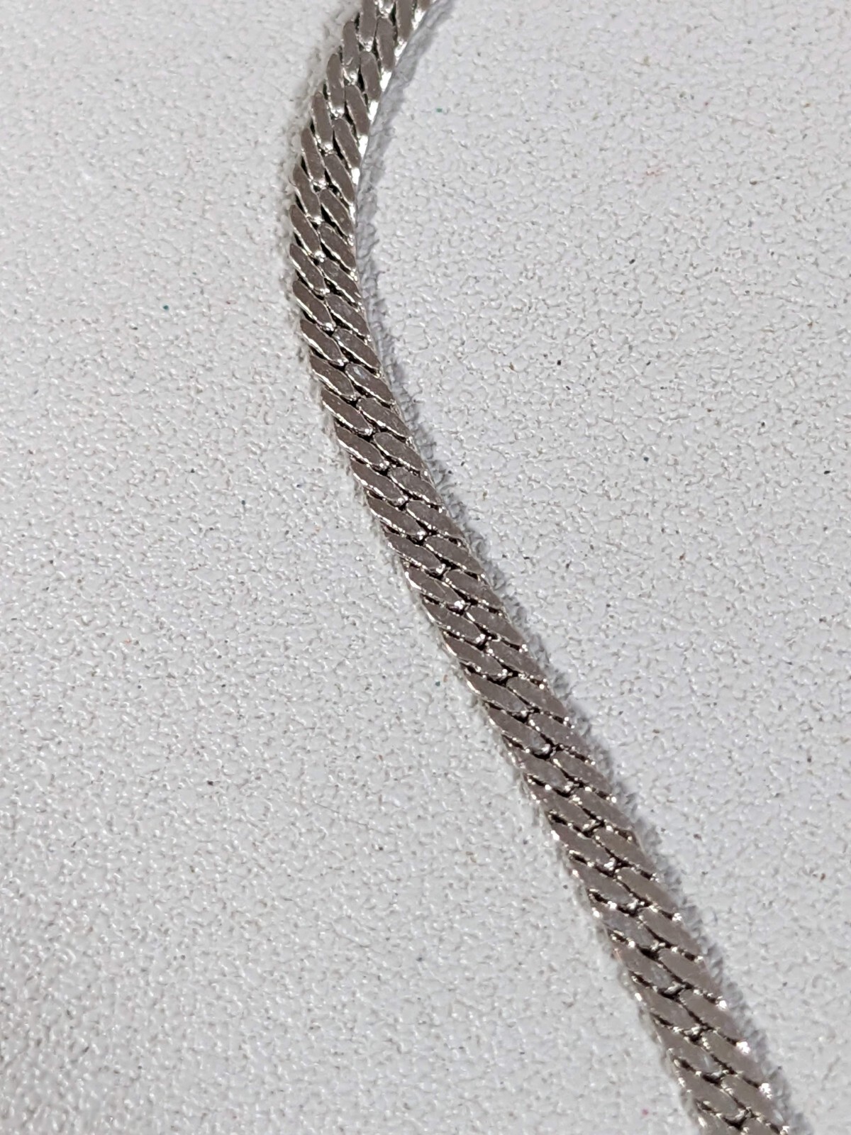 Silver Tone Classic Style Herringbone Chain 3mm Wide 23.5 in