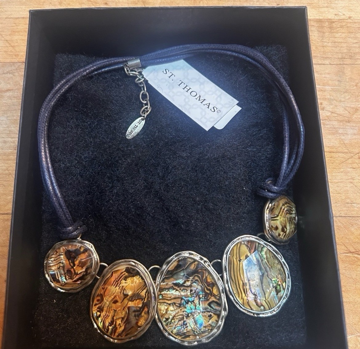 St. Thomas Abalone Shell Statement Pendant Necklace Silver-Tone Cord Lobster