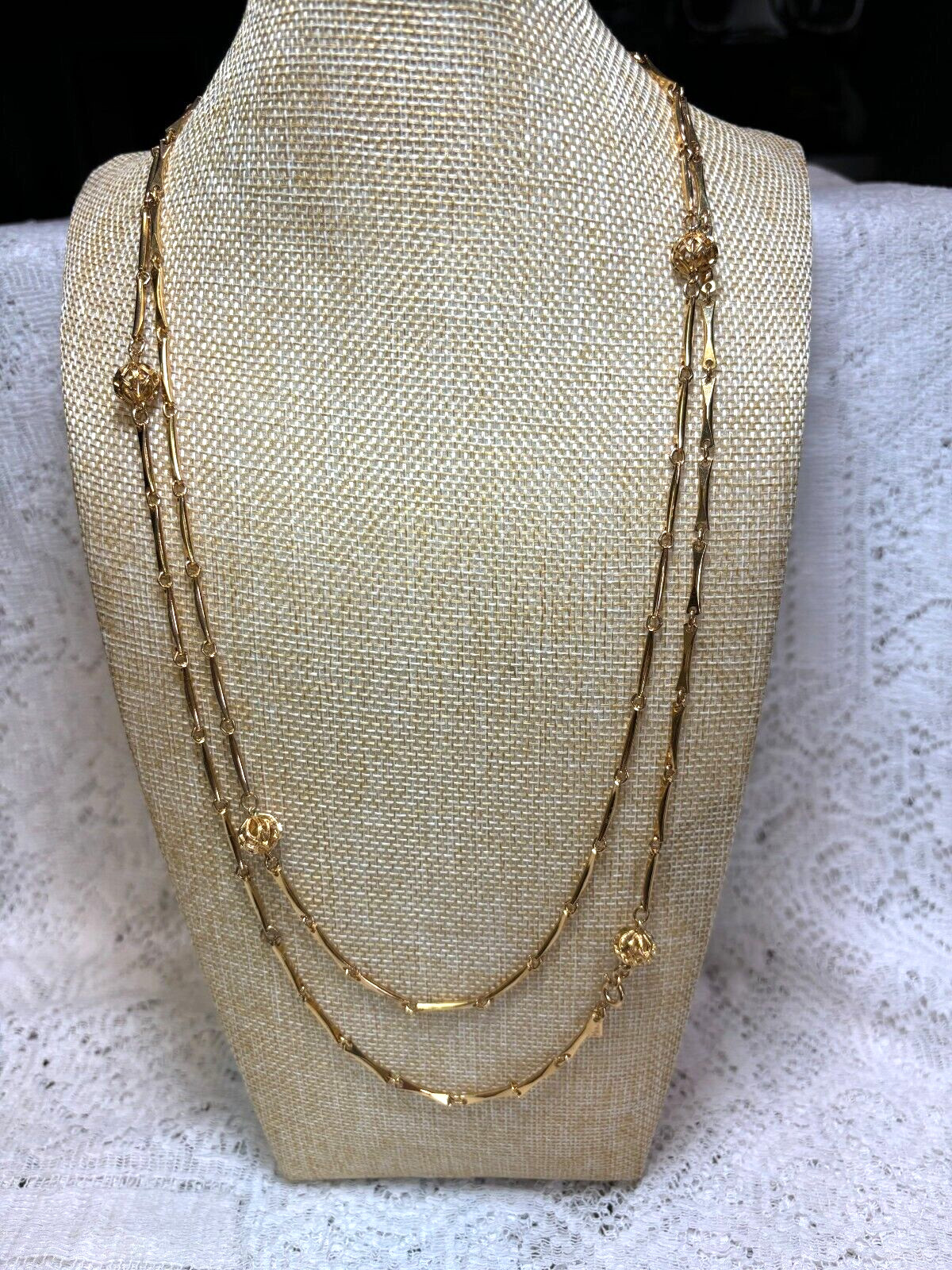 GOLD TONE PAPER CLIP STYLE CHAIN LINK WITH FILIGREE BEAD NECKLACE~56 ” UNMARKED