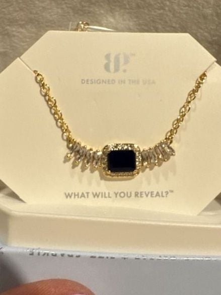 Bomb Party Pale Dreams On The Horizon Bar Necklace on Gold