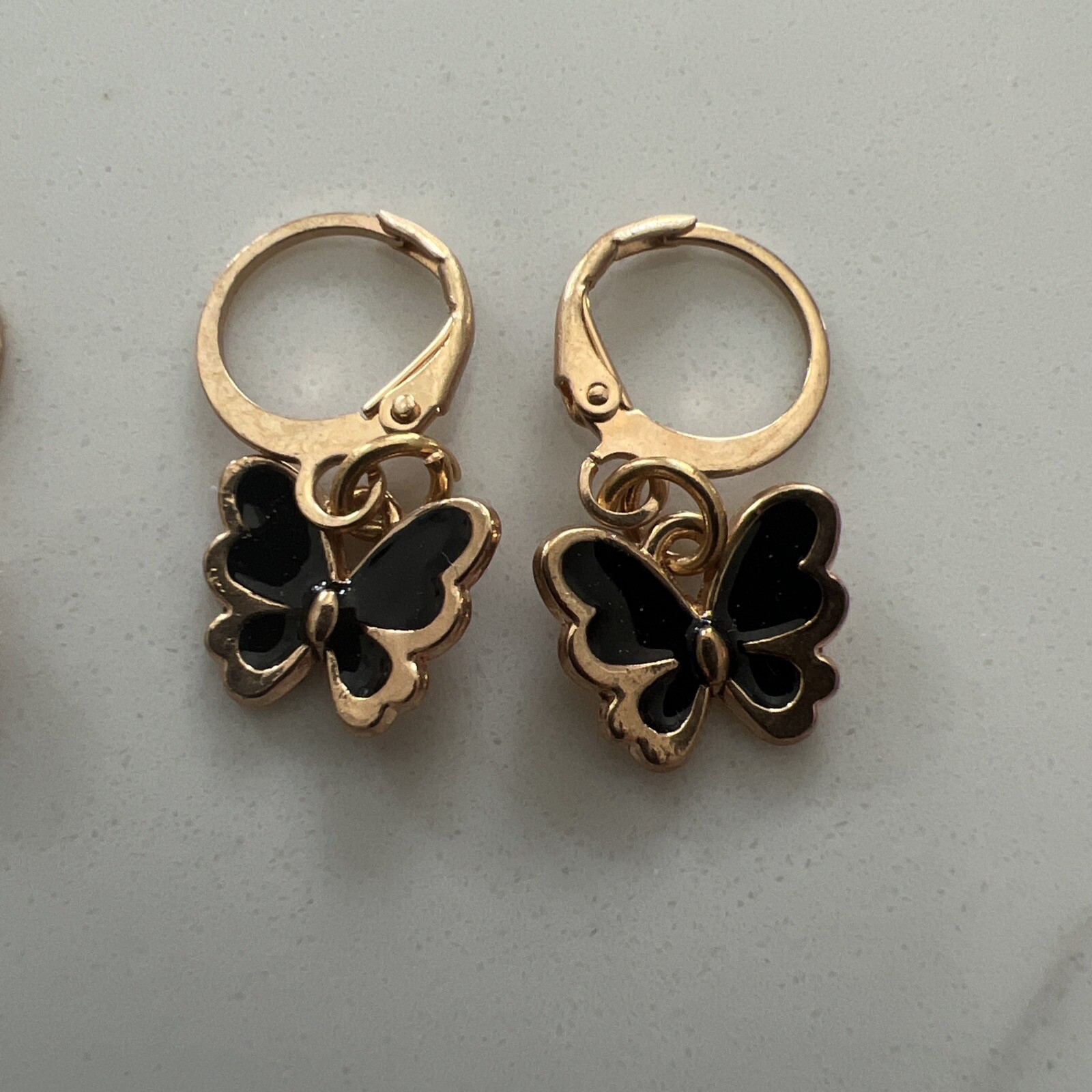 2 Sets Gold Huggie Hoop Earrings 1 Red Set And 1 Black Set Butterflies