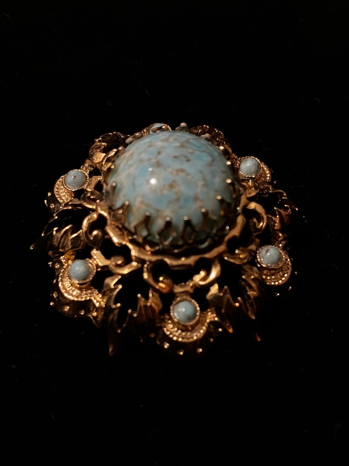 Vintage 1960s Signed Lisner Blue Robin’s Egg Cabochon Gold Tone Dome Brooch