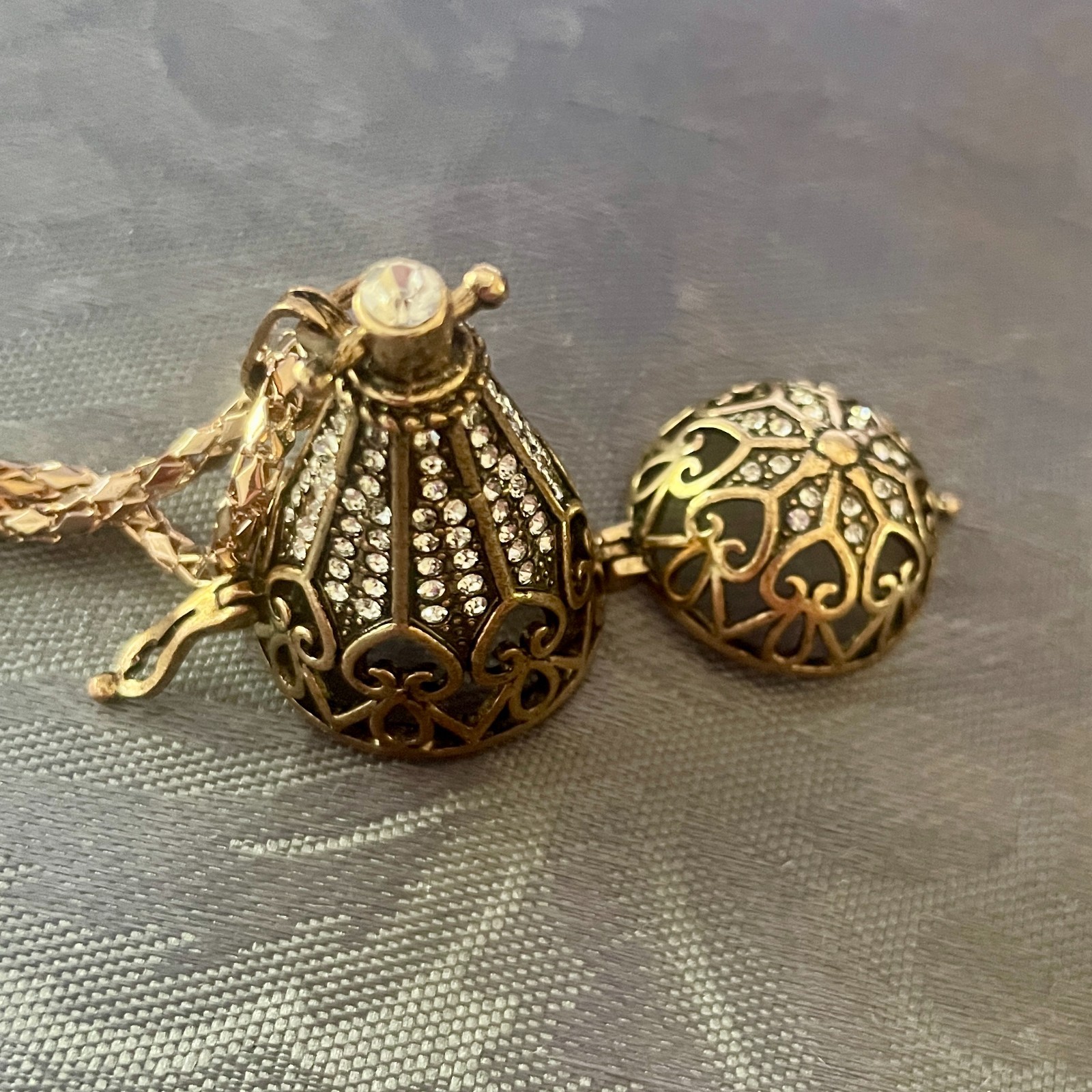 Bottle Locket Necklace Scent Diffuser, Antique Finish, Rhinestones 1⅛ x 2 beawen