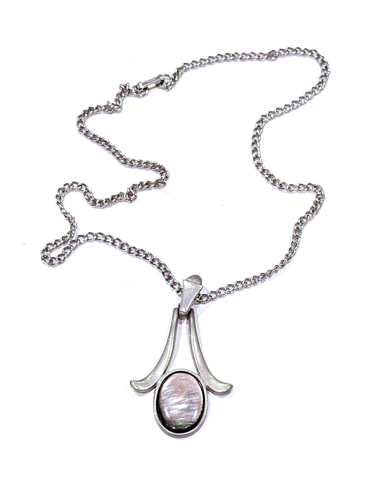 REED & BARTON PEWTER ABSTRACT PENDANT MOTHER OF PEARL SILVER CHAIN NECKLACE EUC