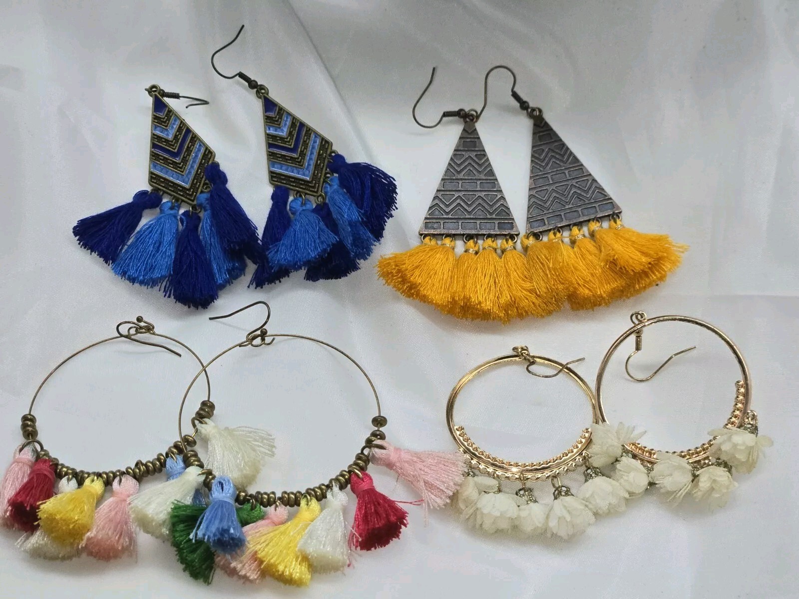 Lot Of Four Pairs Earrings Dangle Style Tassle Multicolor Pierce Multistyle