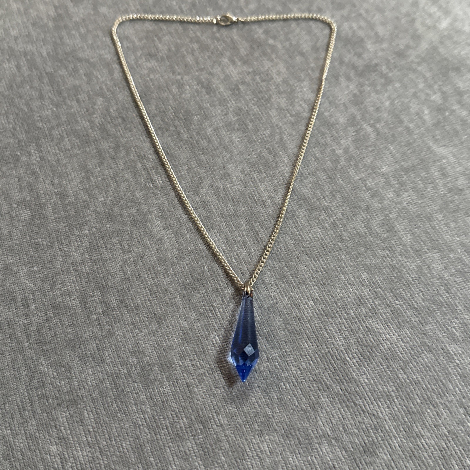 Swarovski Teardrop Icicle Austrian Crystal Blue Pendant Prism Necklace