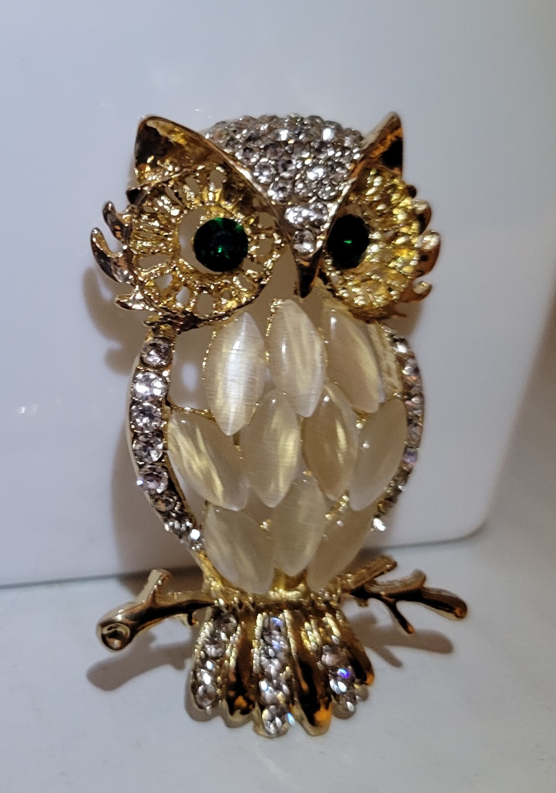 Owl Pin Costume Jewelry 2.25 inches Gold tone USA seller green eyes