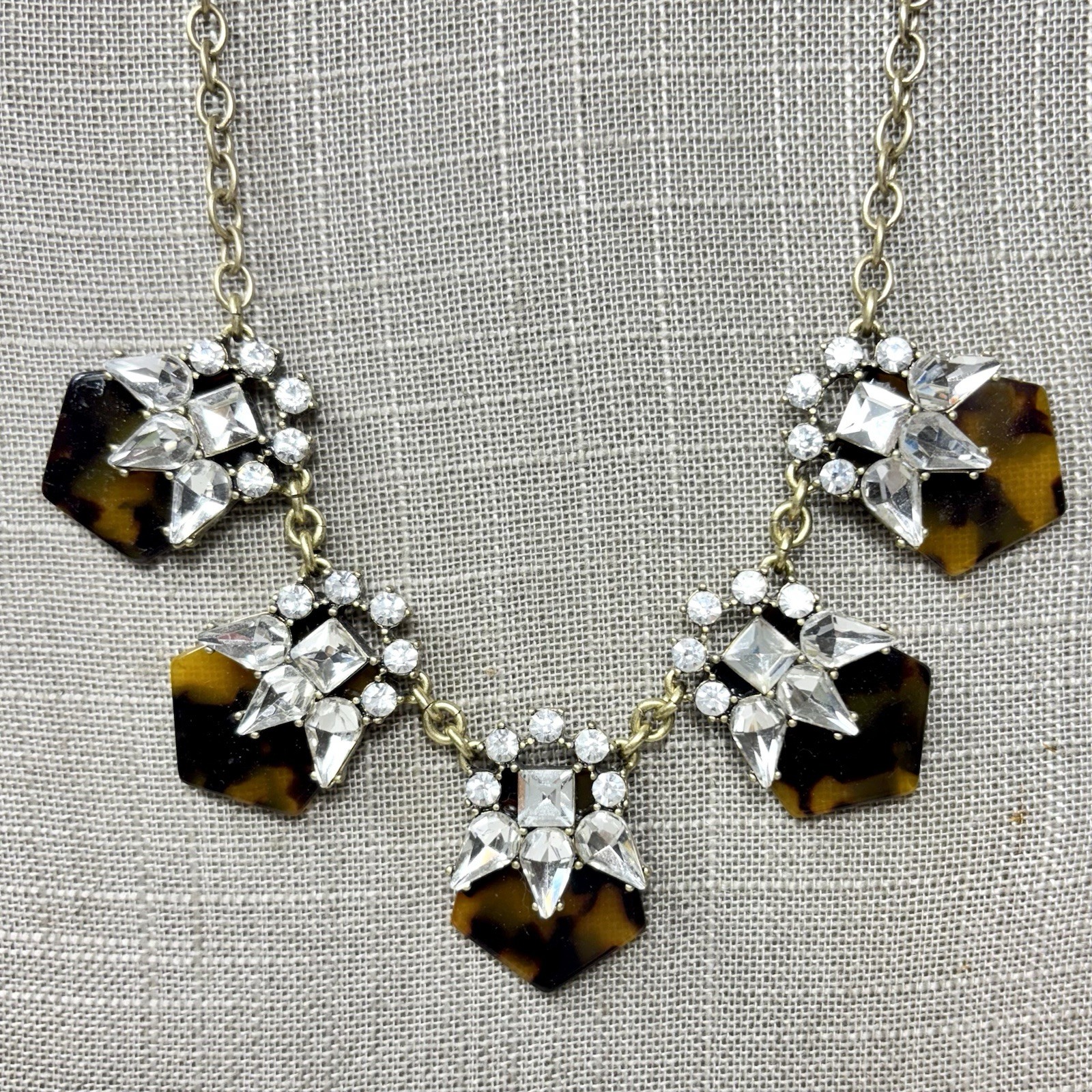 J.Crew Faux Tortoise Shell Brown Acrylic Gold Tone Rhinestone 18″-20″ Necklace