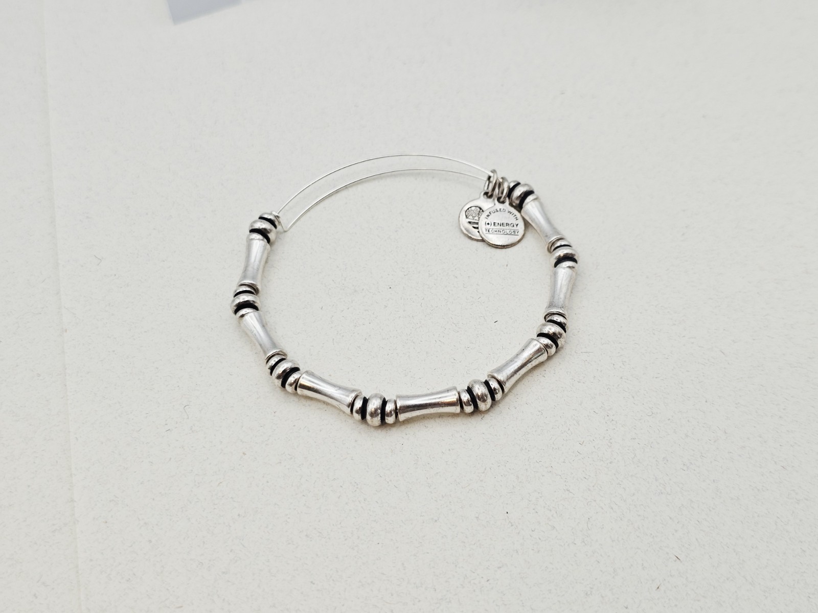 ALEX & ANI ” Bamboo & Beads ” Metal Beaded Round Silver Charm Bracelet 💕🎁