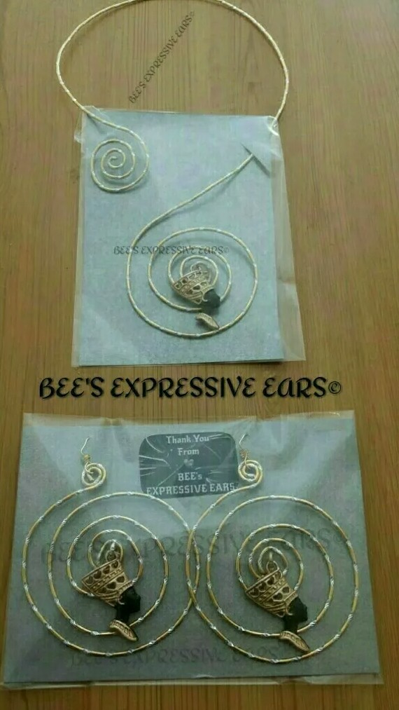 3.5cm Tight spiral 👑Nefertiti Earrings *plain face* by BEE’S EXPRESSIVE EARS