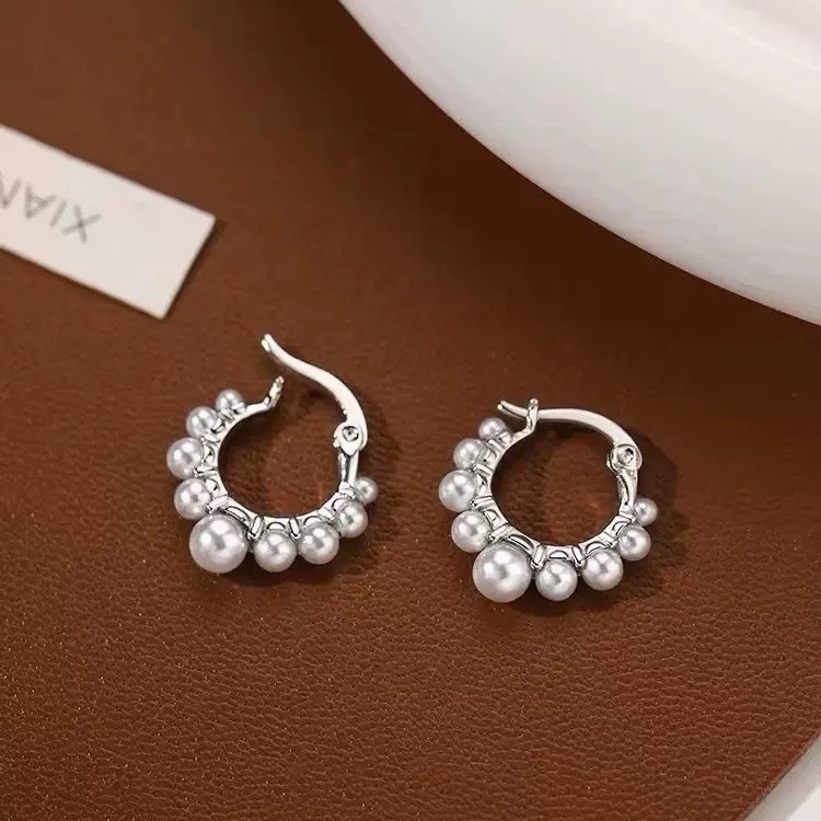 Silver Beaded Pearl Chandelier Earrings Pearl Cluster Hoop Huggie Earrings EA128