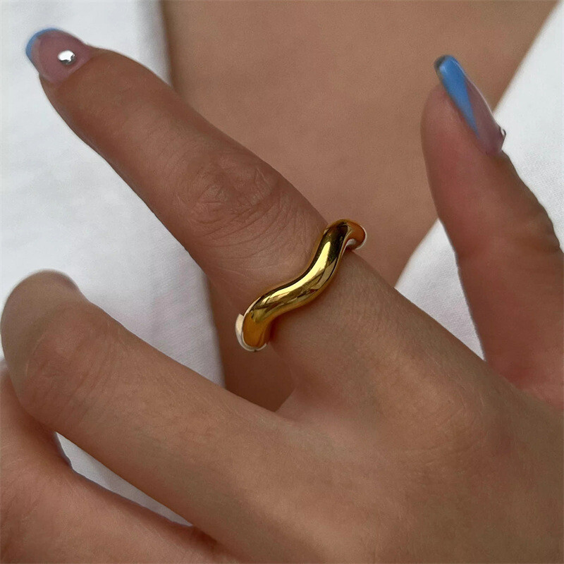 Woman 18k Gold Plated Stainless Steel Geometry Band Ring