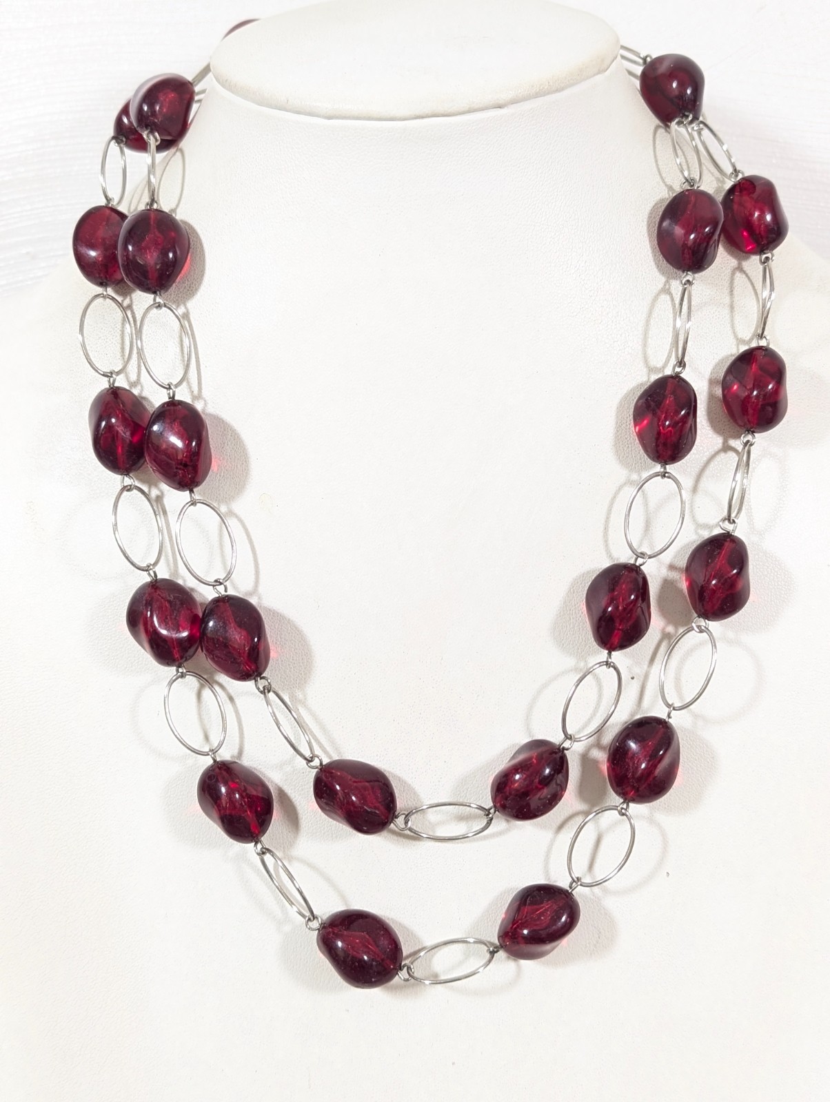 Red Lucite Bead Layered Necklace Statement Oval Chain Link Retro 23 in Bib