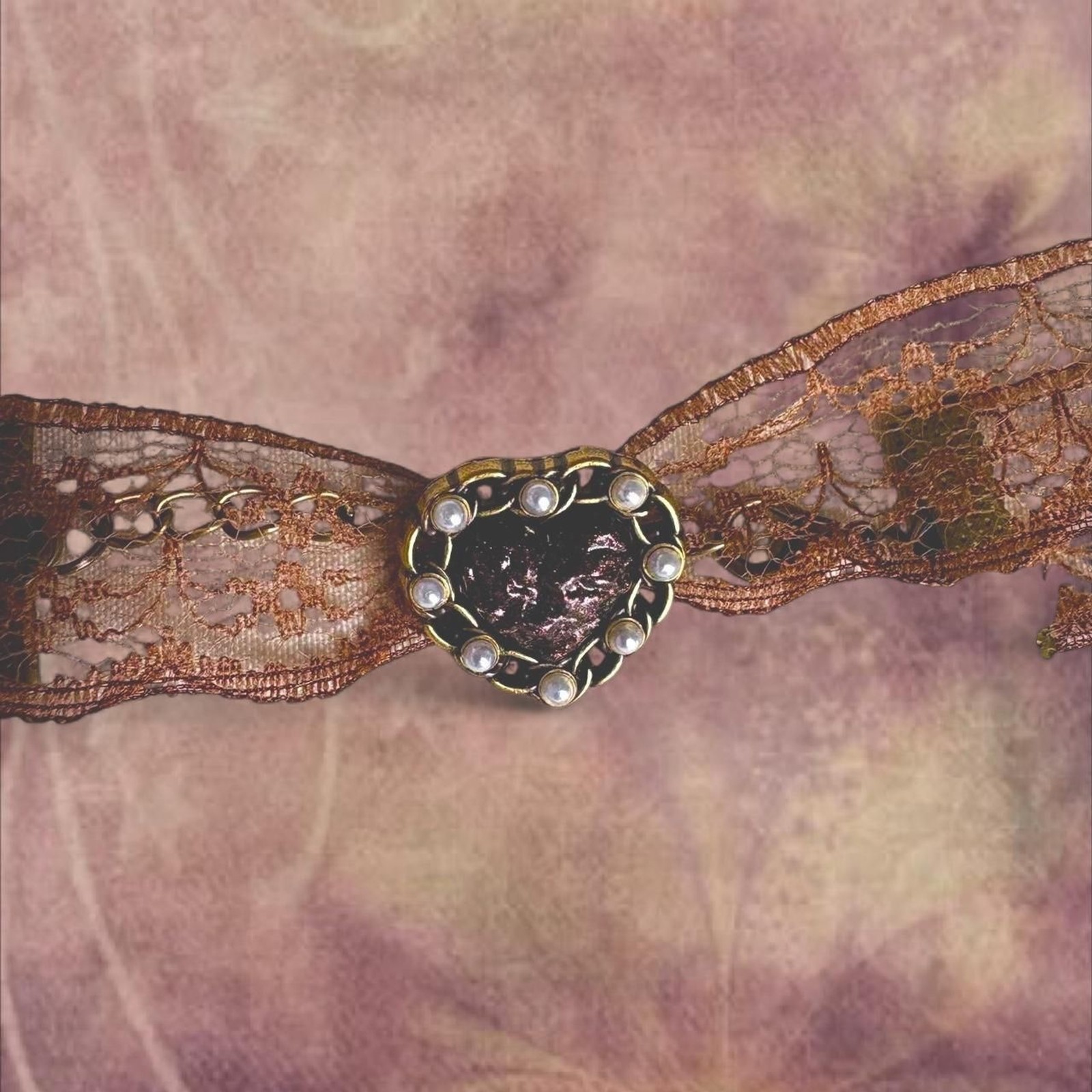 ꧁ᬊᬁ whimsical 90s style lace choker necklace ᬊ᭄꧂