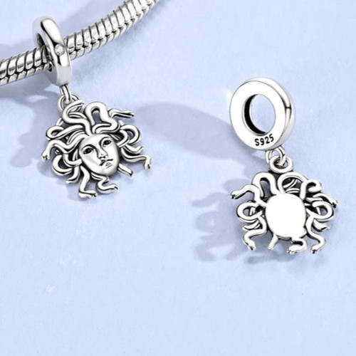 GREEK MYTHOLOGY MEDUSA SNAKE HEAD STERLING SILVER BRACELET CHARM PENDANT & POUCH
