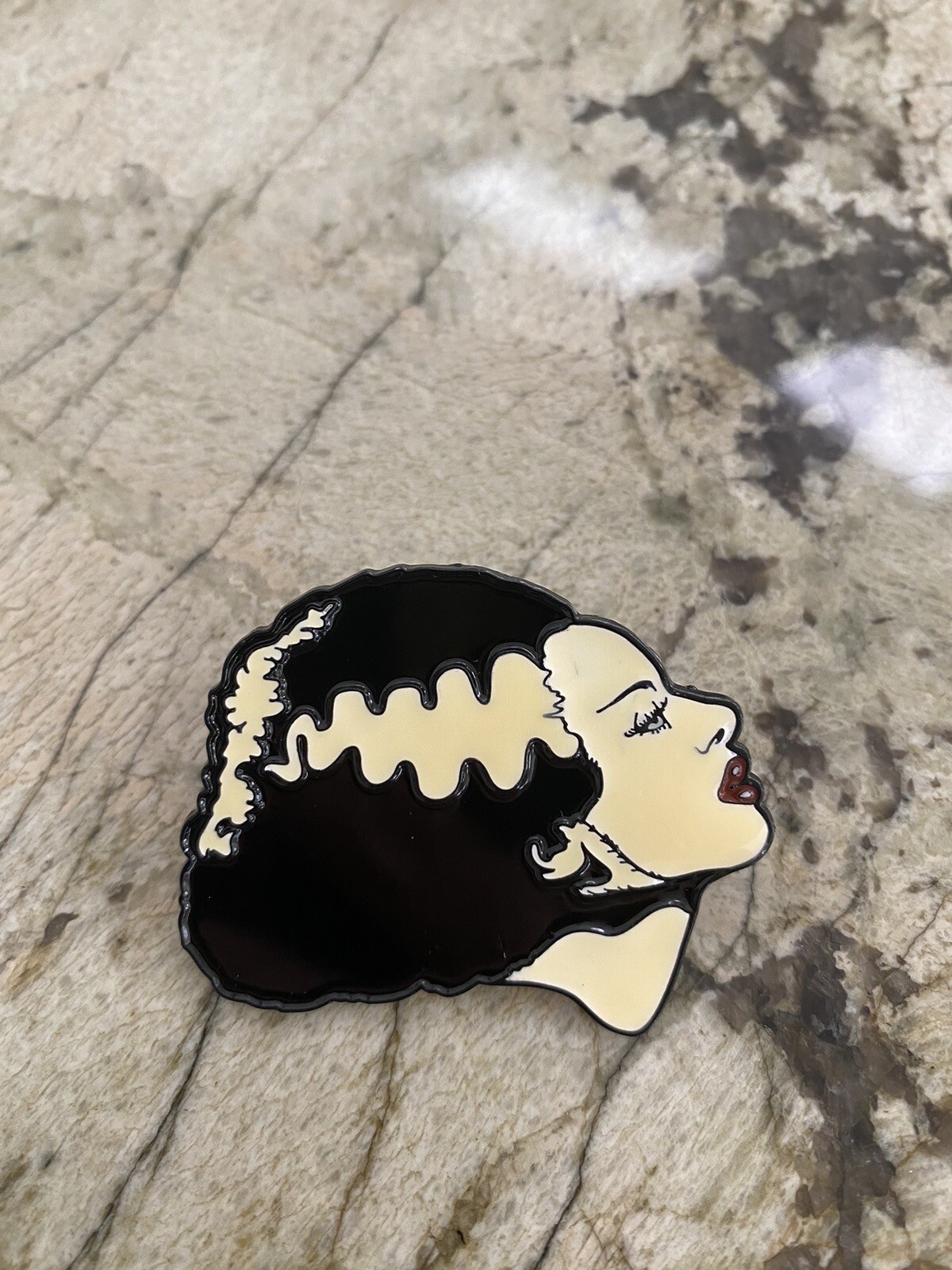 Authentic UNIVERSAL Bride of Frankenstein Glow In The Dark Enamel Pin