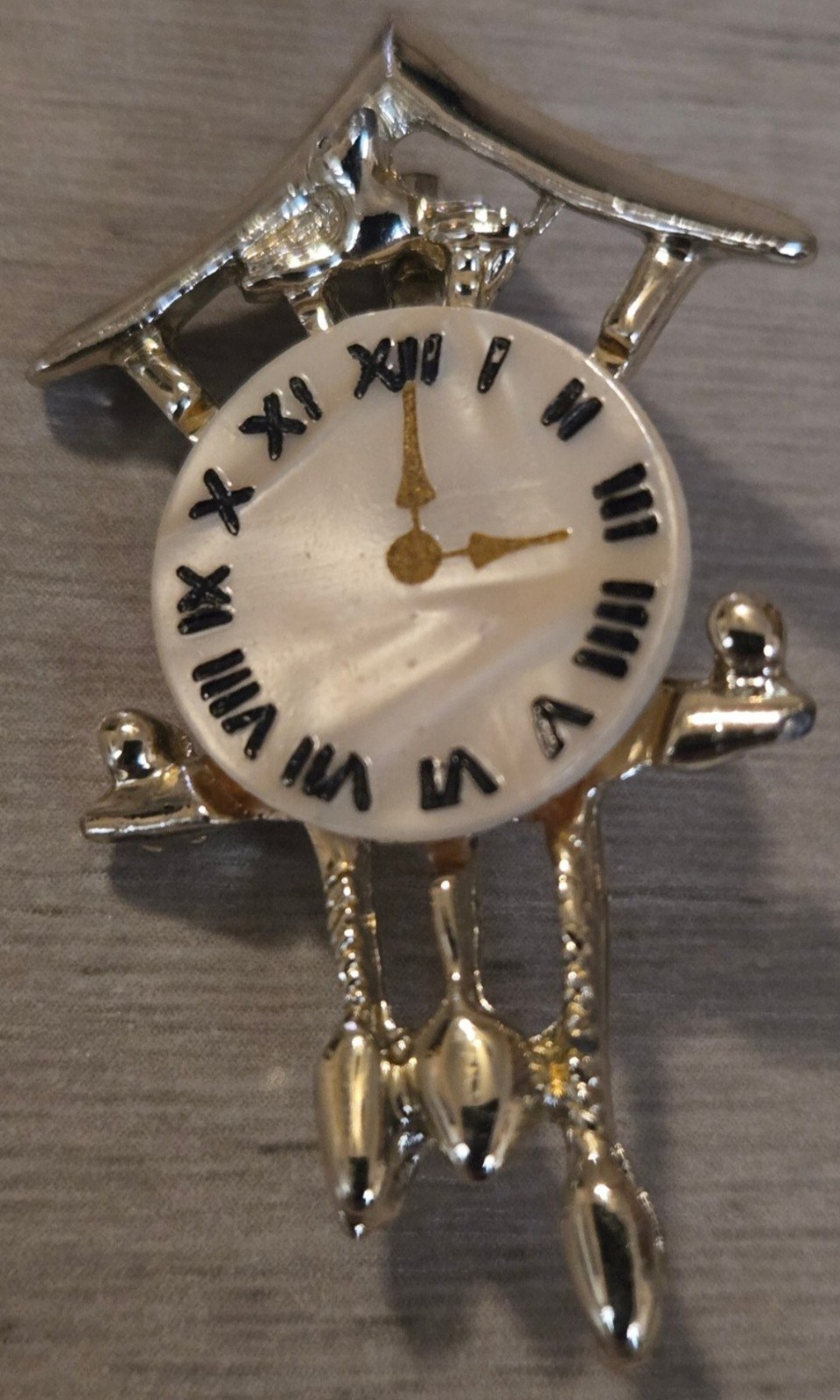 Silver Tone Cuckoo Clock Brooch Pin White Dial Black Roman Numerals