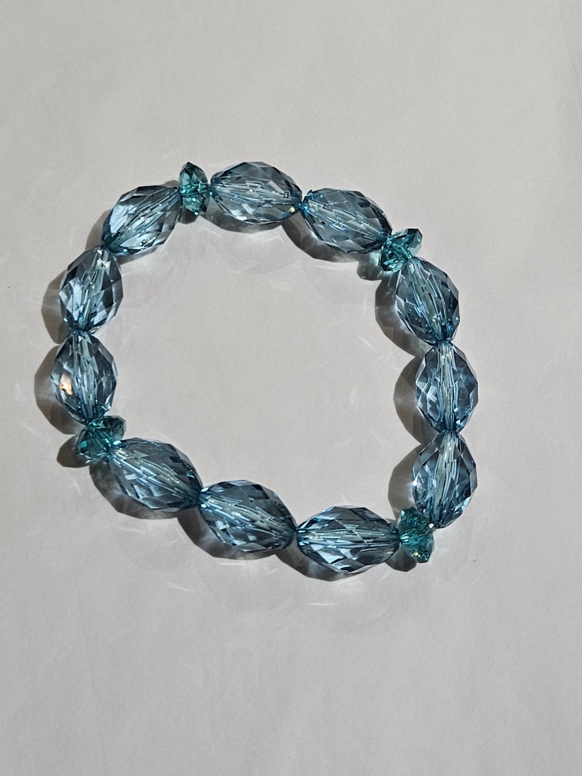 Blue Plastic Faceted Beaded Stretchy Bracelet 7.5 inches Unstretched